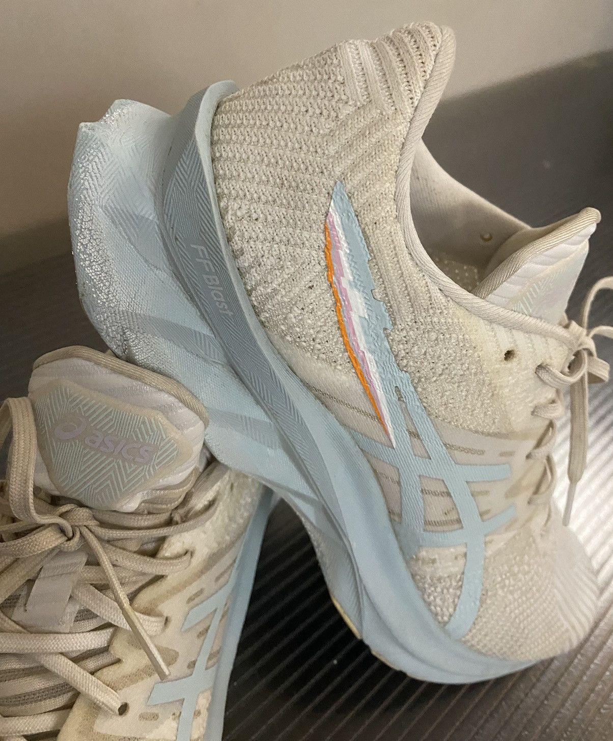 Asics ASICS NOVABLAST WHITE AQUA ANGEL 10 Size US 10 / IT 40 - 8 Thumbnail