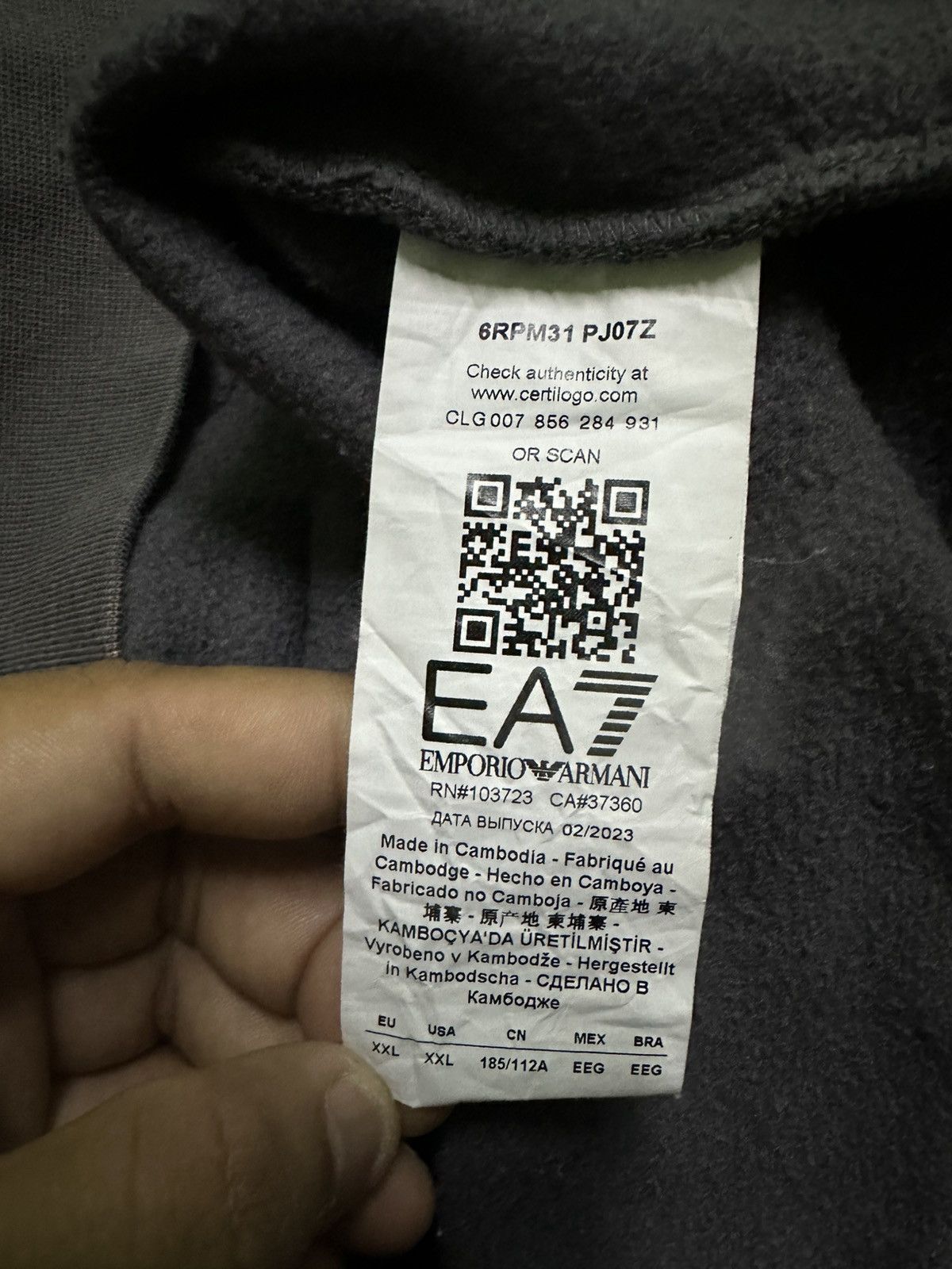 Emporio Armani Emporio Armani EA7 men’s athletic colour block zipper hoodie Size US XXL / EU 58 / 5 - 7 Thumbnail
