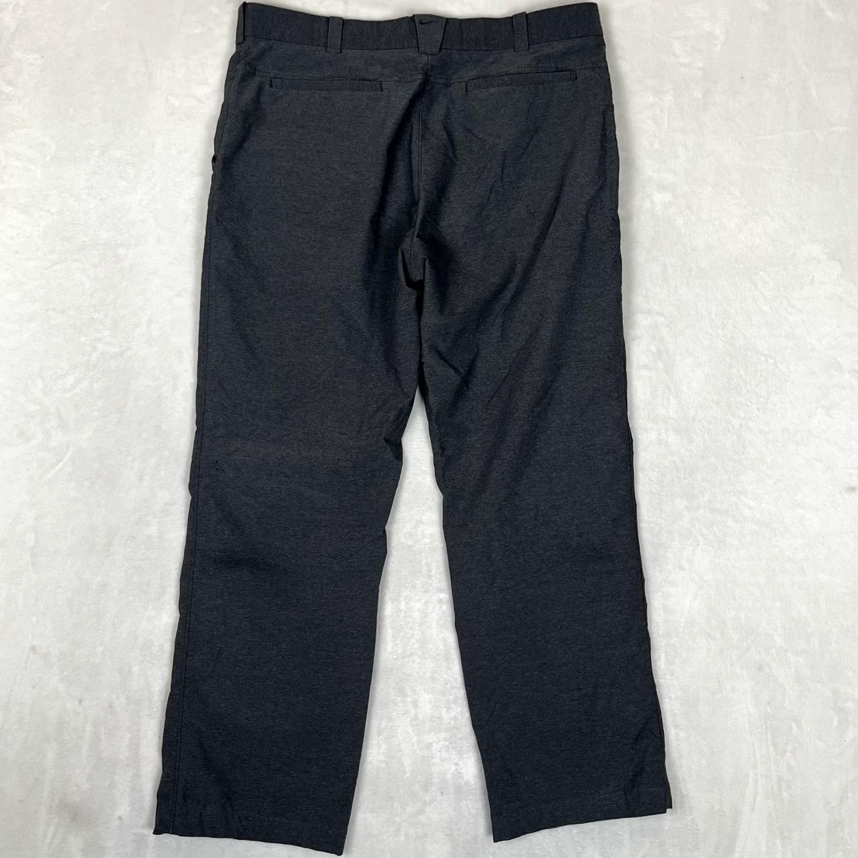 Nike Nike Dri-FIT Golf Pants Mens 35x32 Gray Straight Twill Quick Dry Performance Size US 35 - 6 Thumbnail