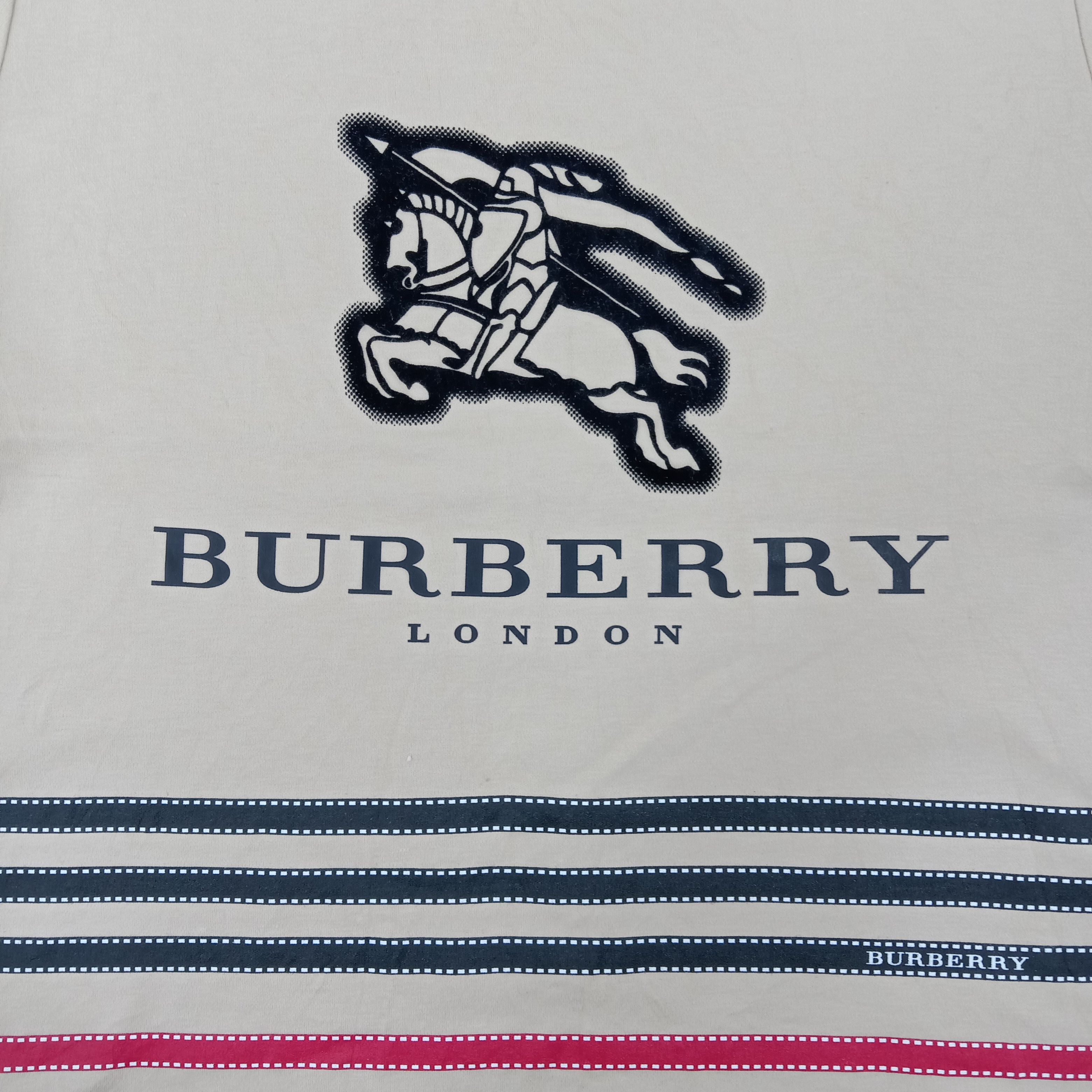 Burberry × Vintage Burberry London Luxury Brand Crop Tshirt Size M / US 6-8 / IT 42-44 - 2 Thumbnail