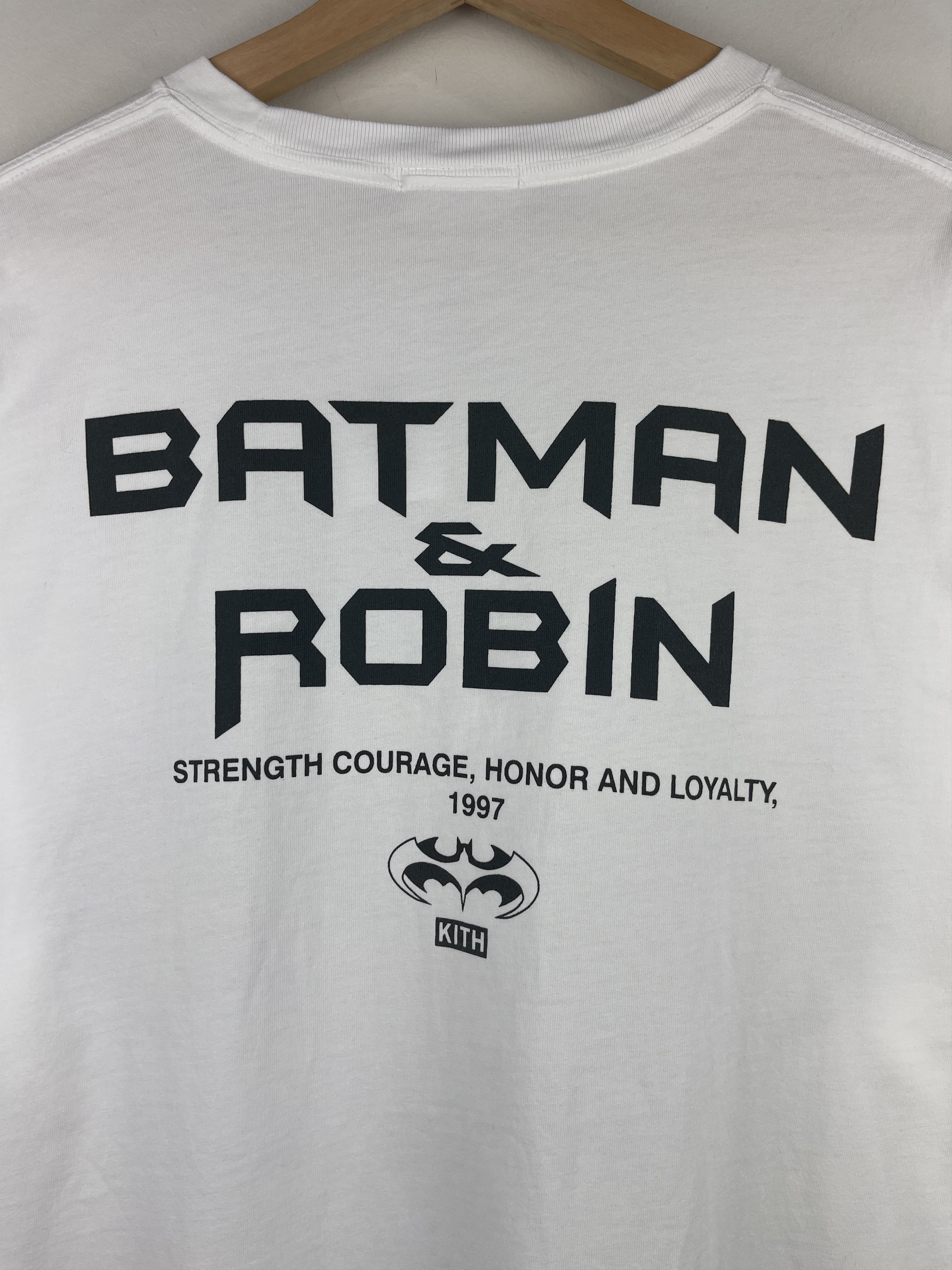 Kith Kith Batman And Robin Logo White Tee Size US L / EU 52-54 / 3 - 4 Thumbnail