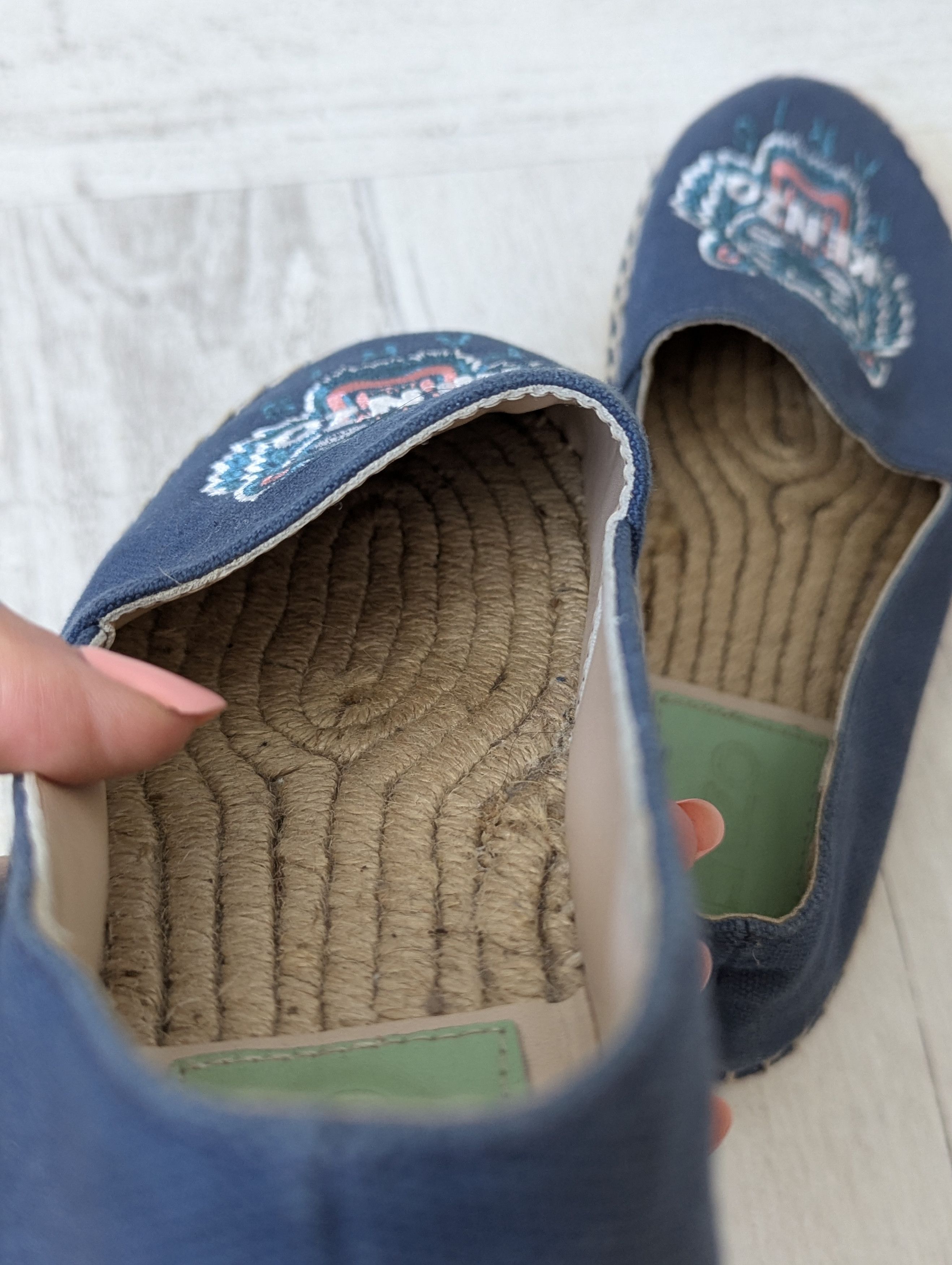 Kenzo Kenzo espadrilles blue tiger embroidery size EU 36 Size US 5 / IT 35 - 12 Thumbnail