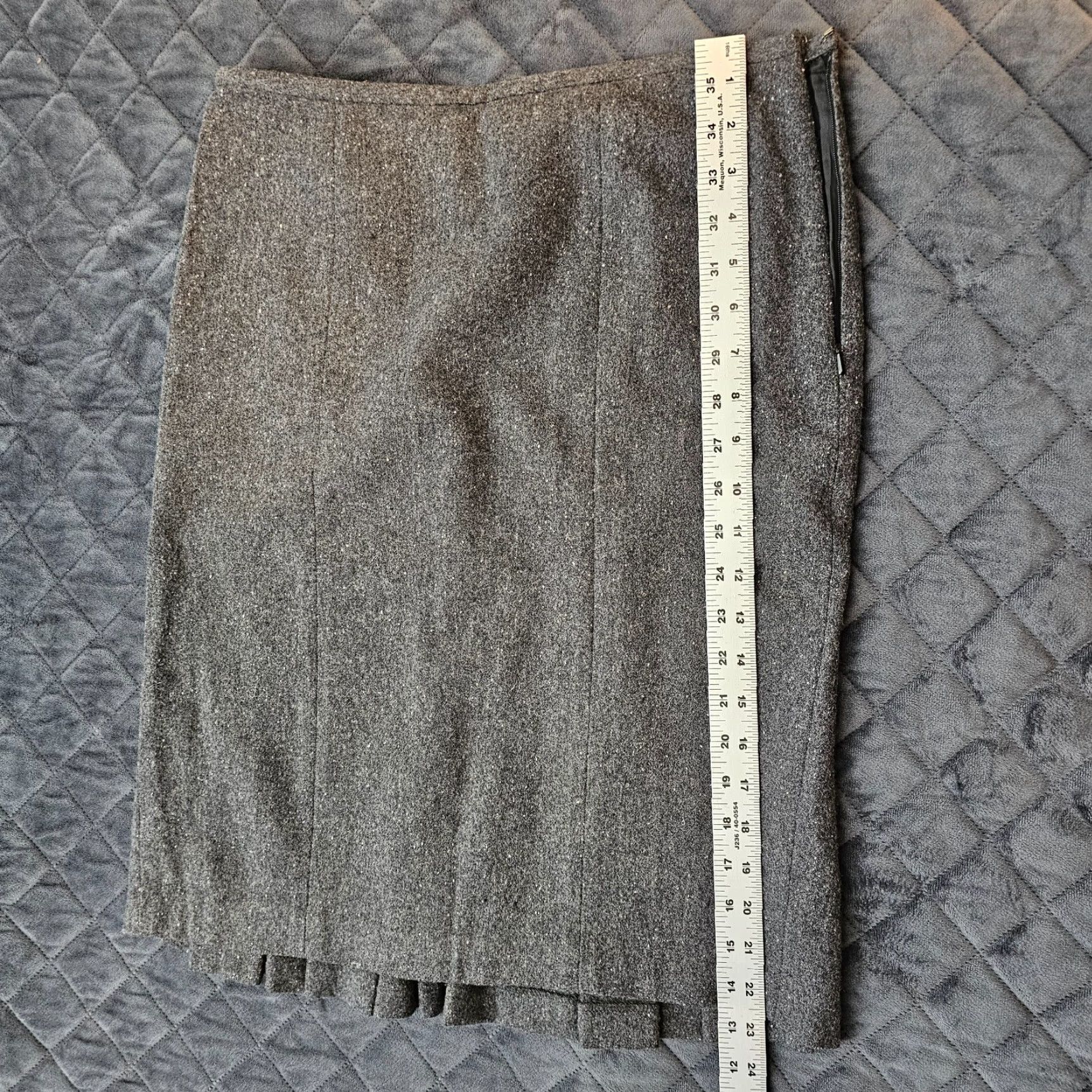 Vintage Kenzie Women's Wool Blend Plaid A-Line Skirt Short Lined Size 4 Gray Pleated Zip End Wool Blend Skirt Women Regular Size 4 Gray Pleated Lined Size 27" / US 4 / IT 40 - 7 Thumbnail