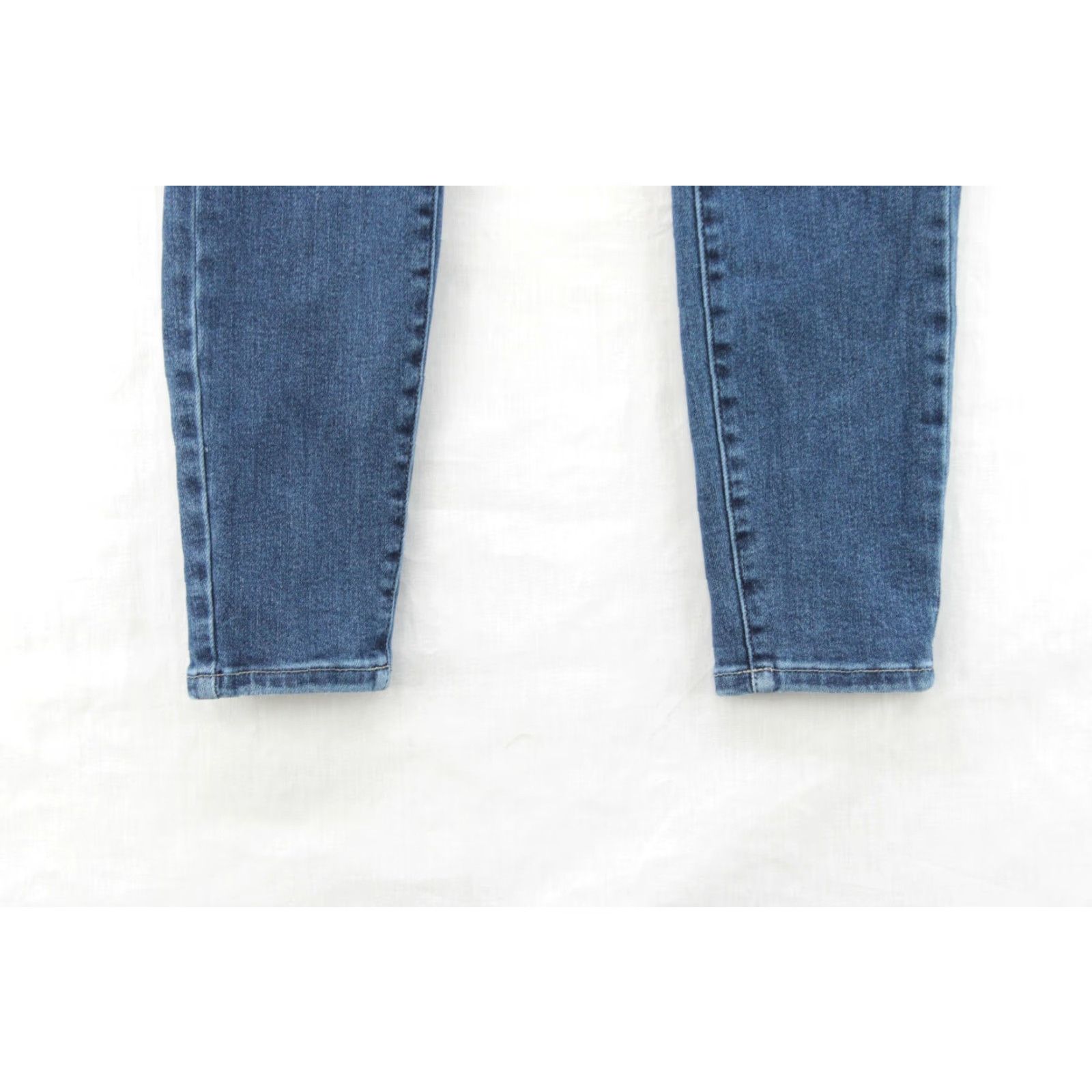 Vintage Judy Blue Jeans Womens 11/30 Blue High Rise Mom Jean Dark Wash Casual Stretch - 28 Inseam - 5-Pocket - Regular - Size 11/30 - Blue - Denim - Womens Size 30" / US 8 / IT 44 - 3 Thumbnail