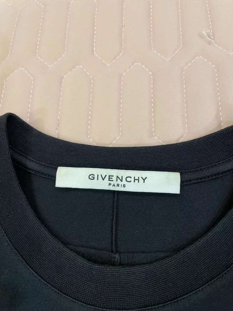 Givenchy Givenchy Ape short sleeve, size XS, purchased at Guangzhou Size US XS / EU 42 / 0 - 2 Thumbnail