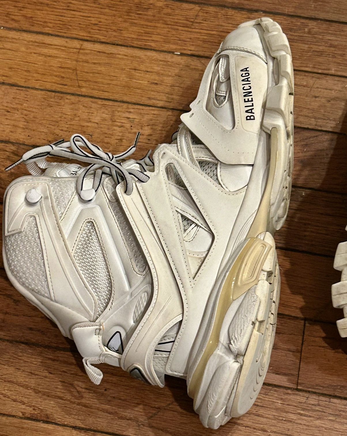 Balenciaga Balenciaga White Track Hike Boots Size US 10 / EU 43 - 7 Thumbnail