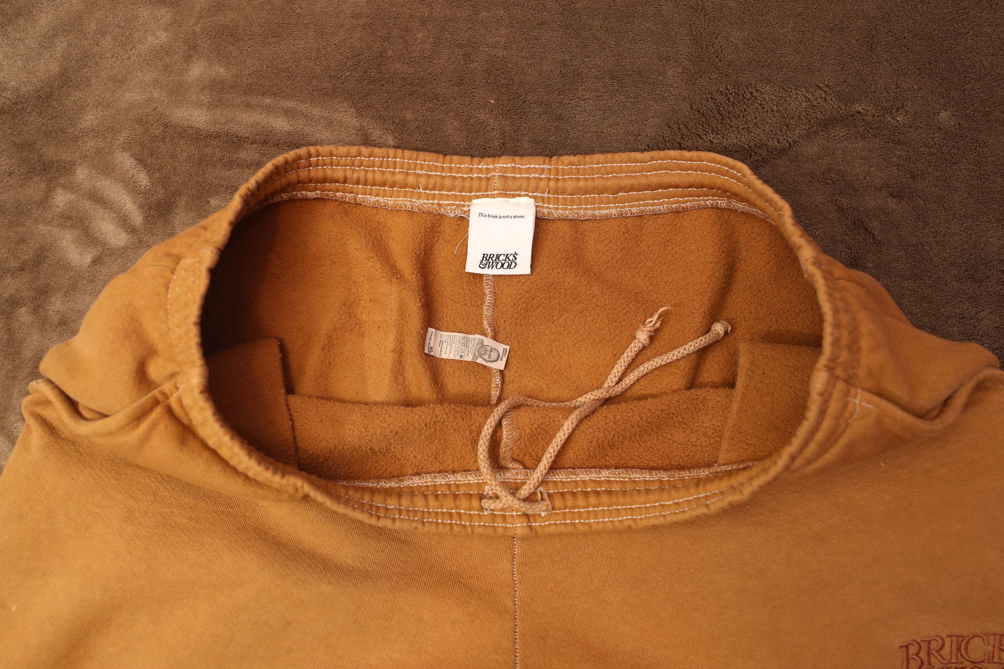 Bricks & Wood Bricks & Wood Heavyweight Relaxed Fit Logo Sweatpants (XL) Size US 36 / EU 52 - 7 Thumbnail
