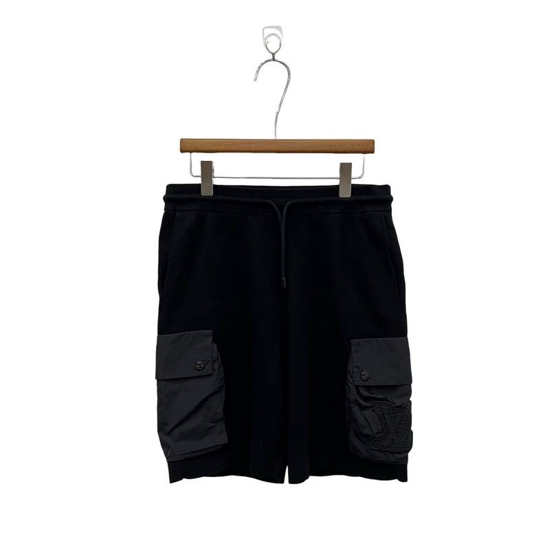 Louis Vuitton Louis Vuitton size m Large side logo drawstring shorts Size US 28 / EU 44 - 1 Thumbnail