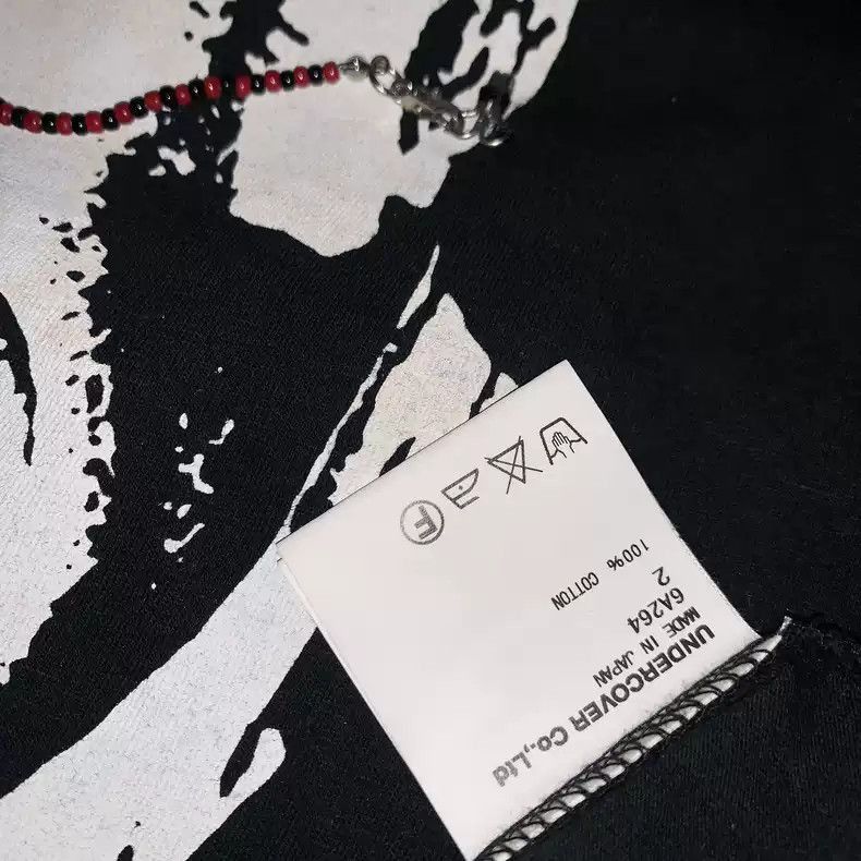 Undercover undercover Beaded portrait print short sleeve tee Size US M / EU 48-50 / 2 - 6 Thumbnail
