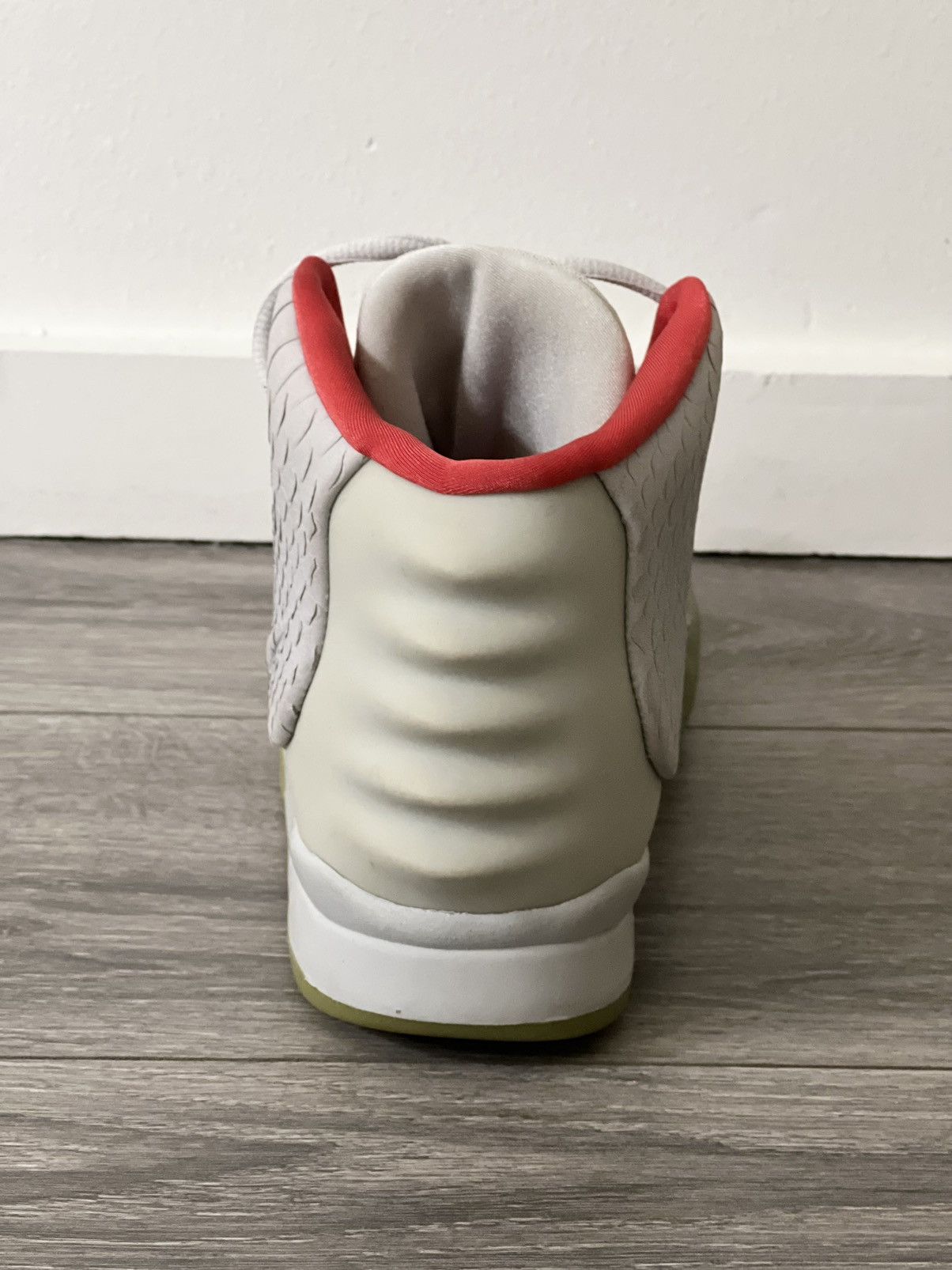 Kanye West × Nike Nike Air Yeezy 2 Platinum Wolf Grey Size US9 Size US 9 / EU 42 - 8 Thumbnail