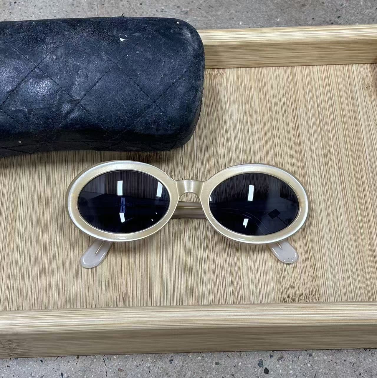 Chanel Chanel y2k style Sunglasses 07801 Size ONE SIZE - 2 Thumbnail