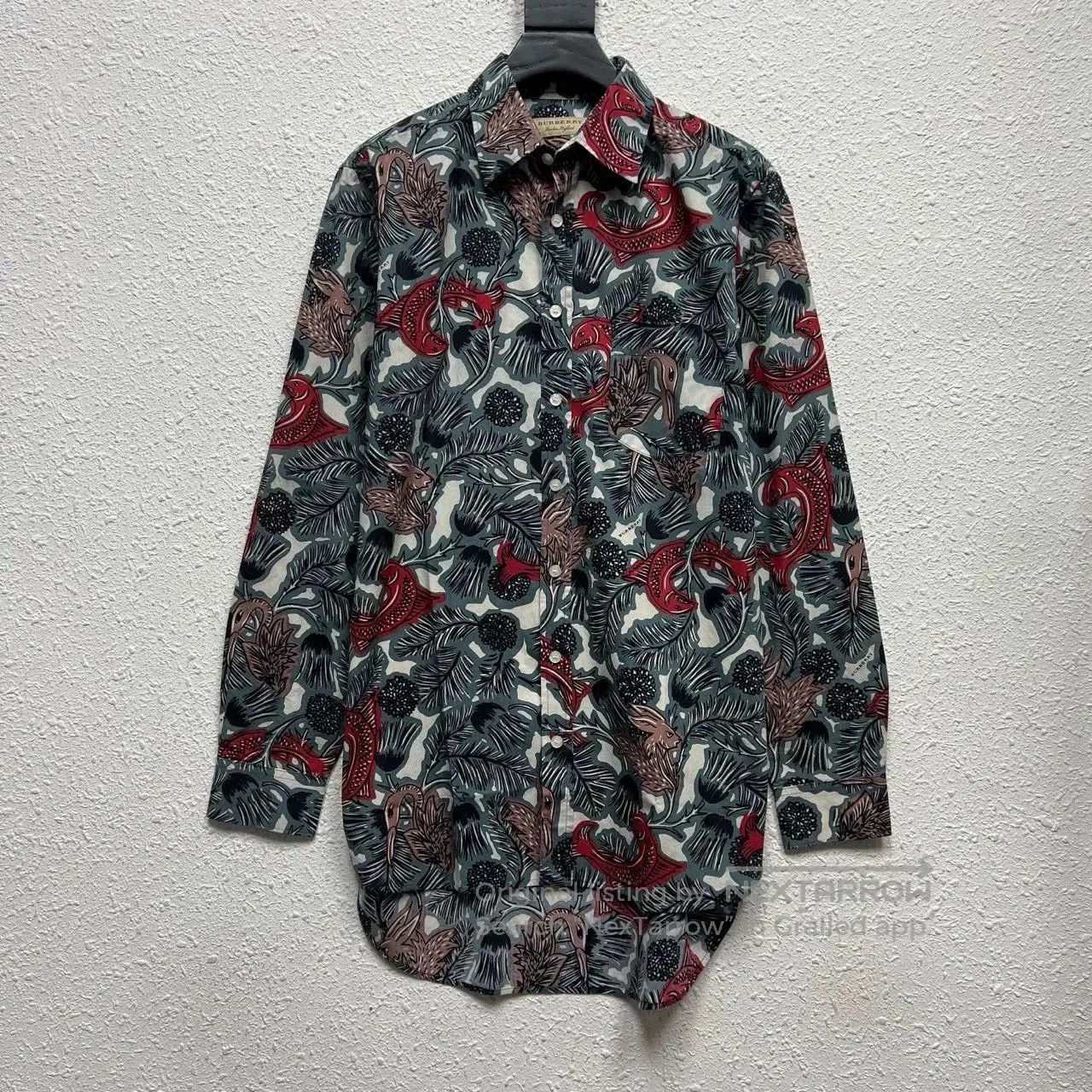 Burberry Burberry Graffiti Animal Shirt. Size US S / EU 44-46 / 1 - 1 Thumbnail
