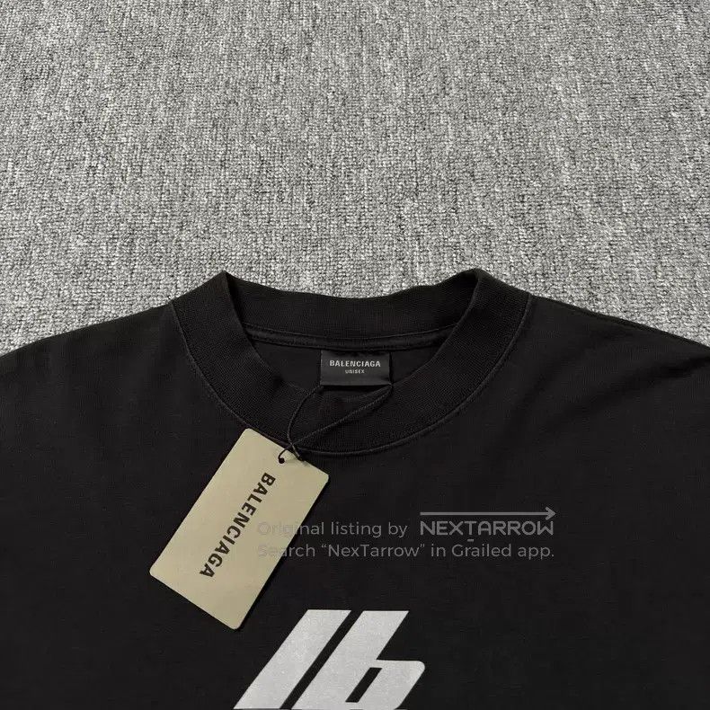 Balenciaga Balenciaga Reflective strip slogan logo black short-sleeve Size US M / EU 48-50 / 2 - 3 Thumbnail