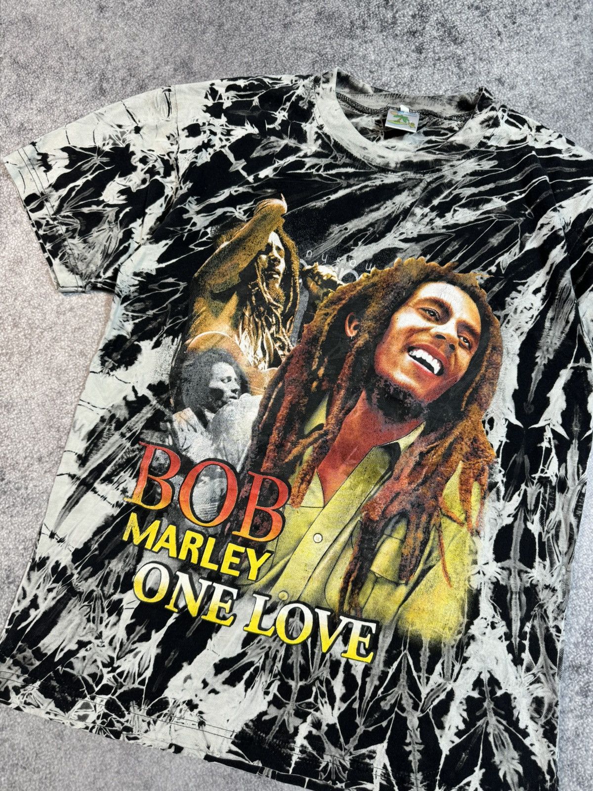 Band Tees × Bob Marley Vintage Bob Marley One Love t-shirt Streetwear Reggie USA Size US L / EU 52-54 / 3 - 2 Thumbnail