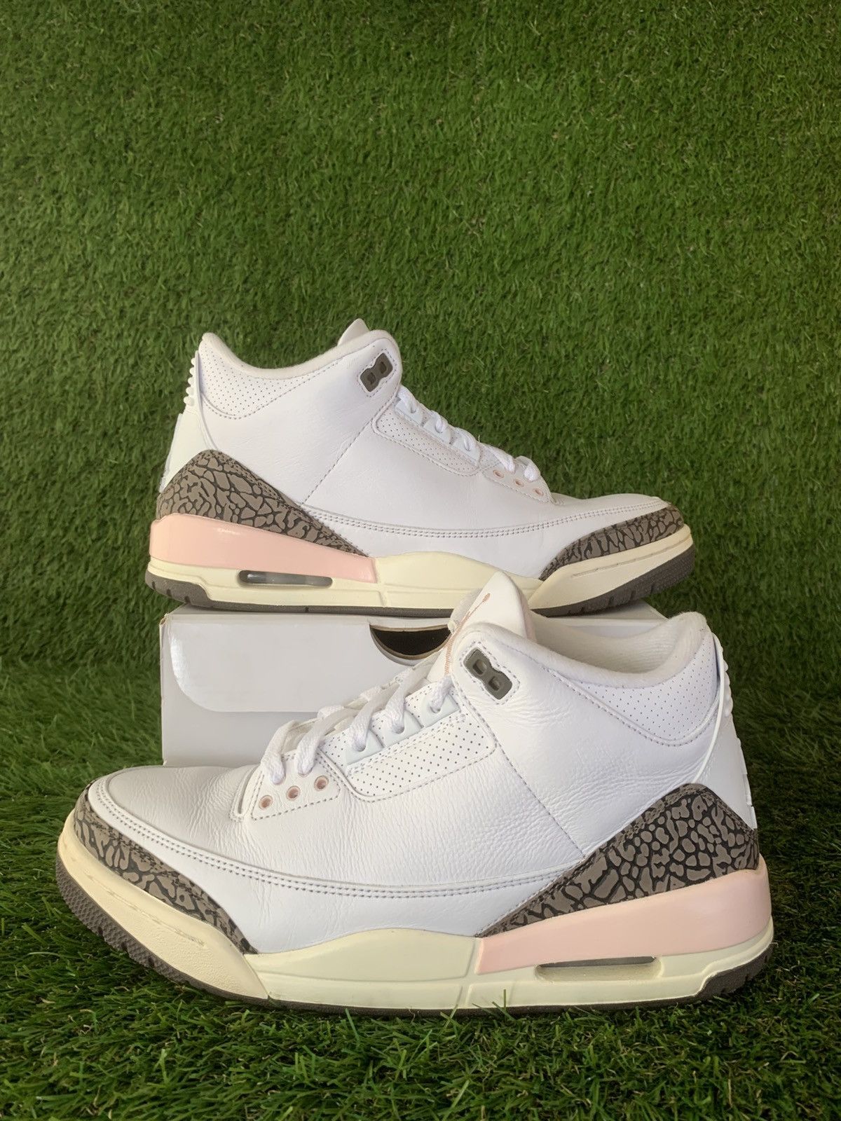 Jordan Brand Jordan 3 Retro Neapolitan Dark Mocha Size US 9.5 / EU 42-43 - 1 Thumbnail