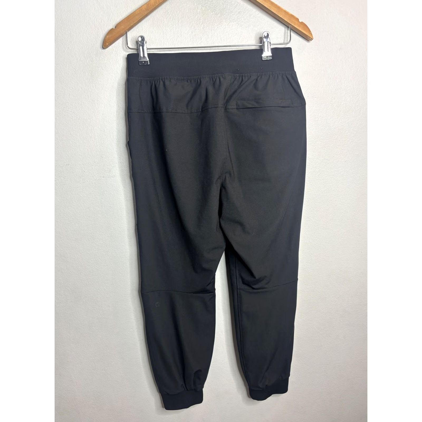 Lululemon Lululemon Pants Mens Small Black Joggers Elastic Waist Cuffed Athletic Stretch Sportswear Size US 29 - 4 Thumbnail