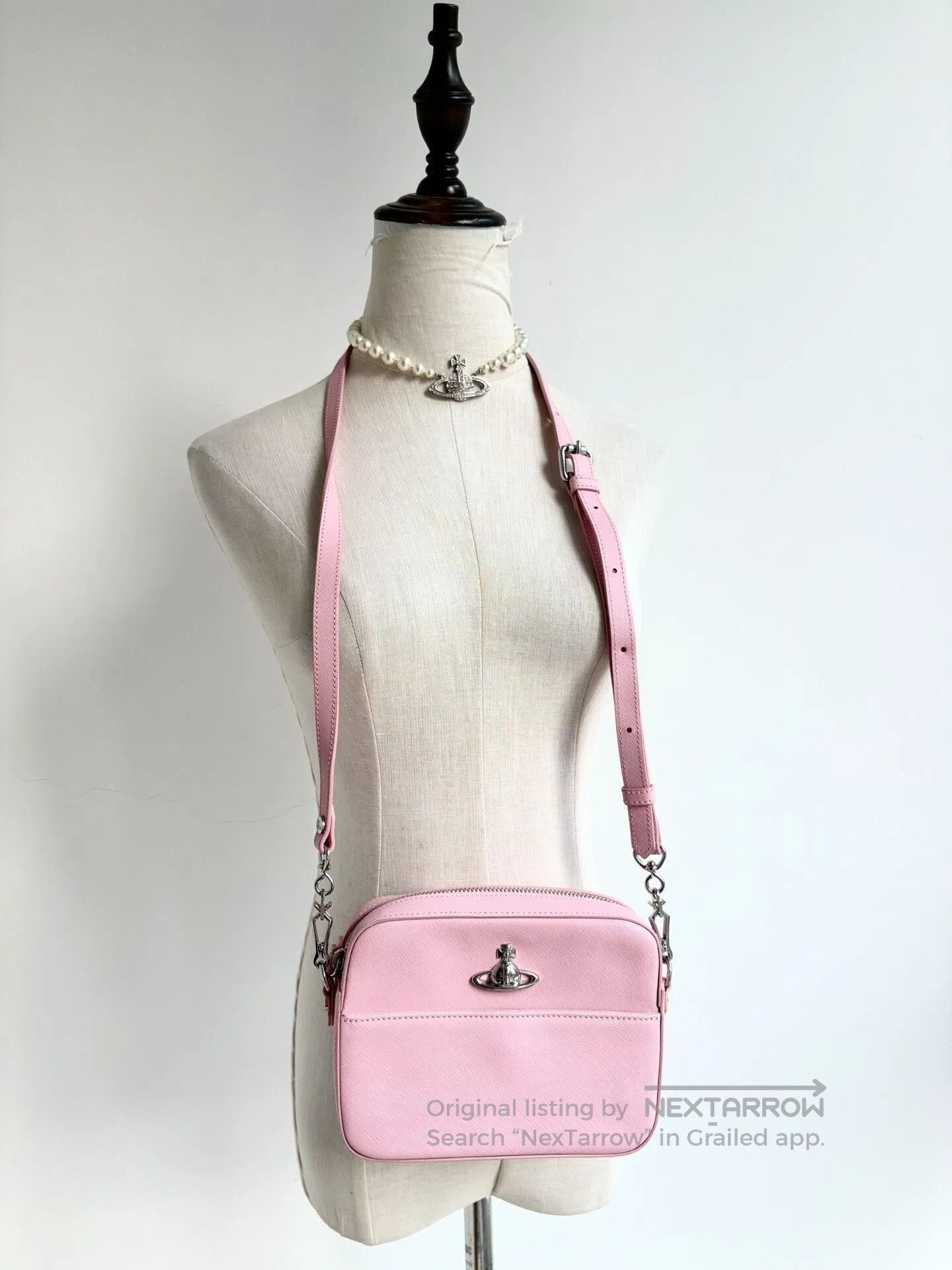 Vivienne Westwood Vivienne Westwood Pink Camera Bag. Size ONE SIZE - 1 Thumbnail