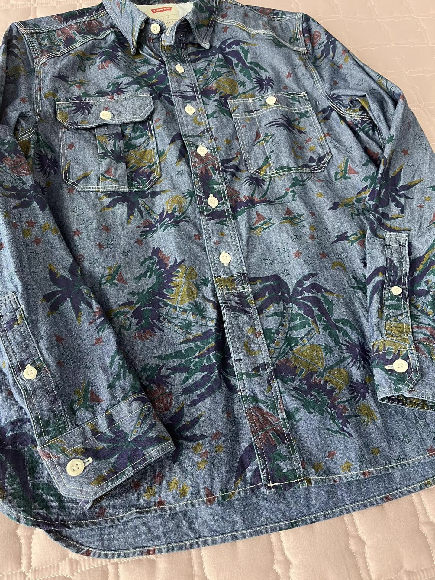 Levi's Levi's Shirt with Coconut Tree Pattern Size Size US S / EU 44-46 / 1 - 3 Thumbnail