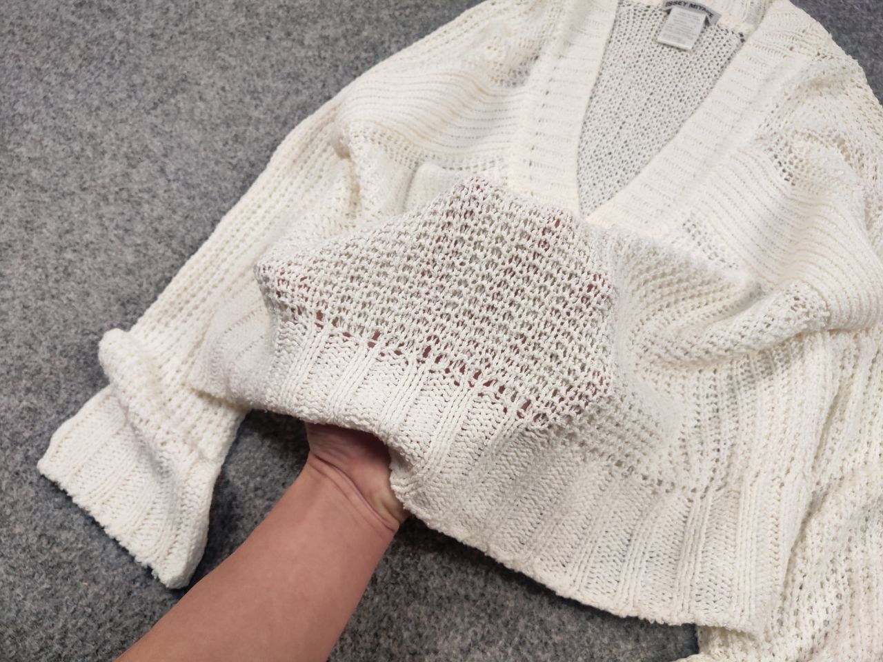 Issey Miyake Vintage 90s Issey Miyake Japan Linen Blend Mech Knit Sweater Size S / US 4 / IT 40 - 12 Thumbnail