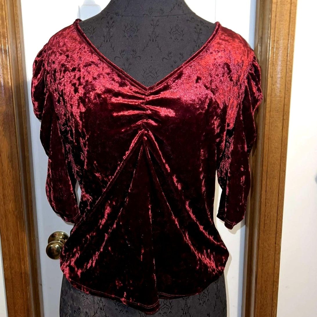 Mossimo Mossimo Women’s Burgundy Velvet Top – Size L Size L / US 10 / IT 46 - 1 Thumbnail