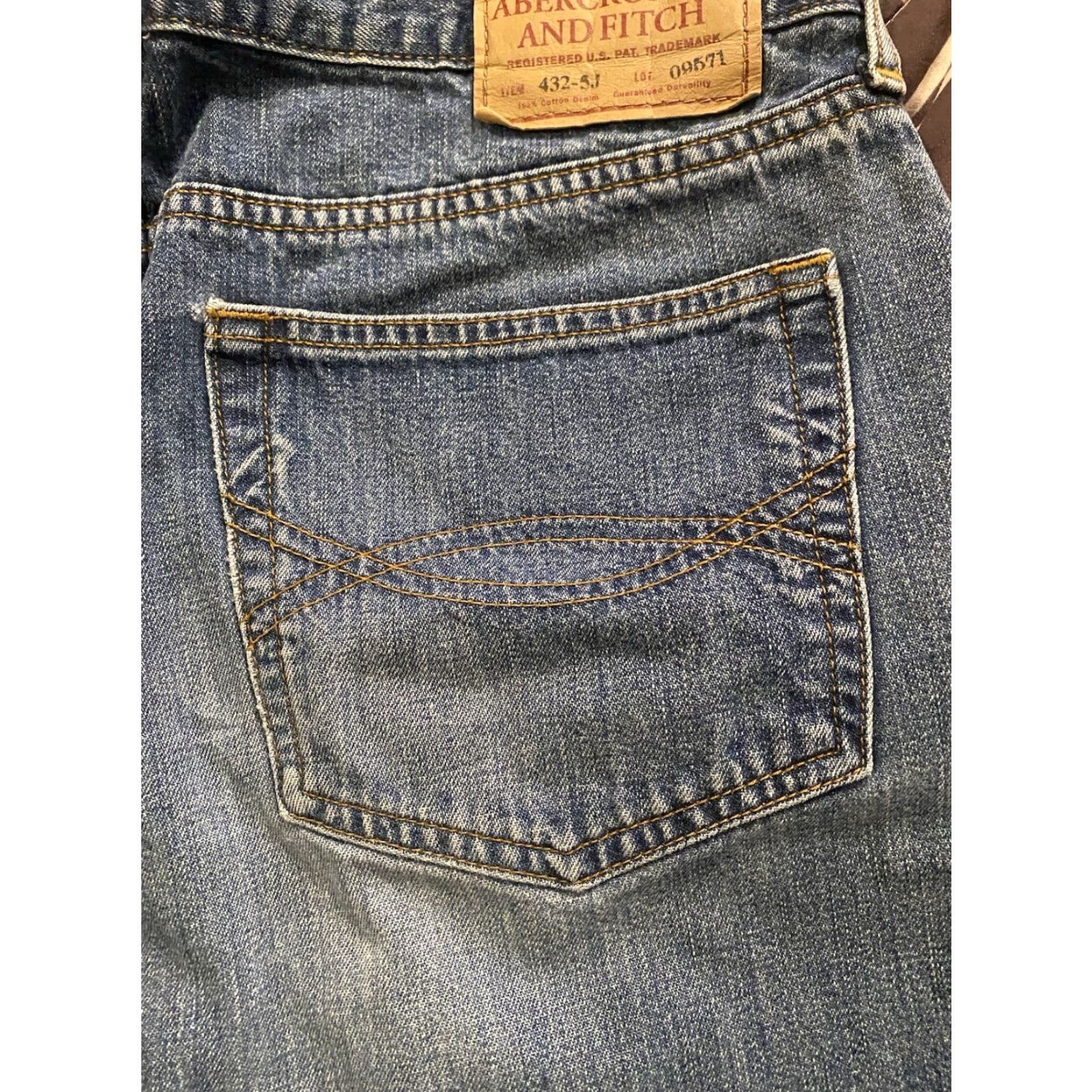 Abercrombie & Fitch VINTAGE Abercrombie & Fitch Women’s Button Fly Flare Leg Jeans Size 12R 31x32 Blue Denim Cotton Stretch Size 34" / US 12 / IT 48 - 5 Thumbnail