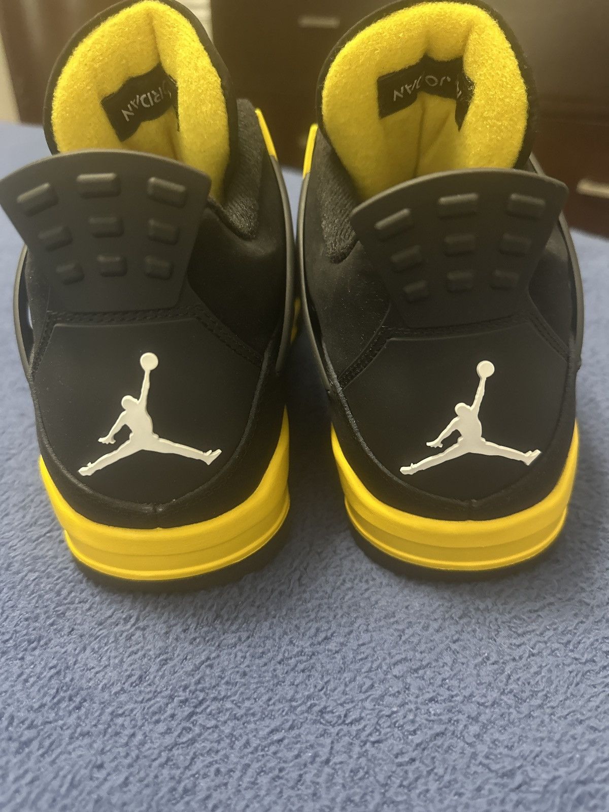Jordan Brand Jordan Retro 4 Thunder Yellow Size US 11 / EU 44 - 4 Thumbnail