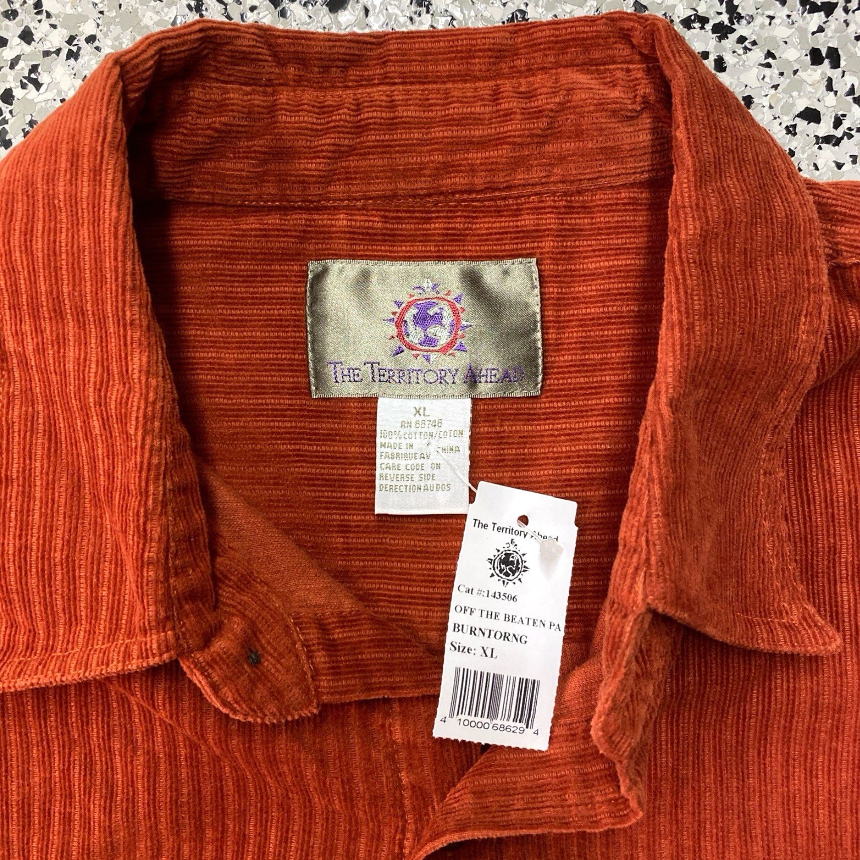 The Territory Ahead Territory Ahead Shirt Corduroy Long Sleeve Burnt Orange XL NWT Mens Button-Up Casual Fall Winter Spring Travel Size US XL / EU 56 / 4 - 2 Thumbnail