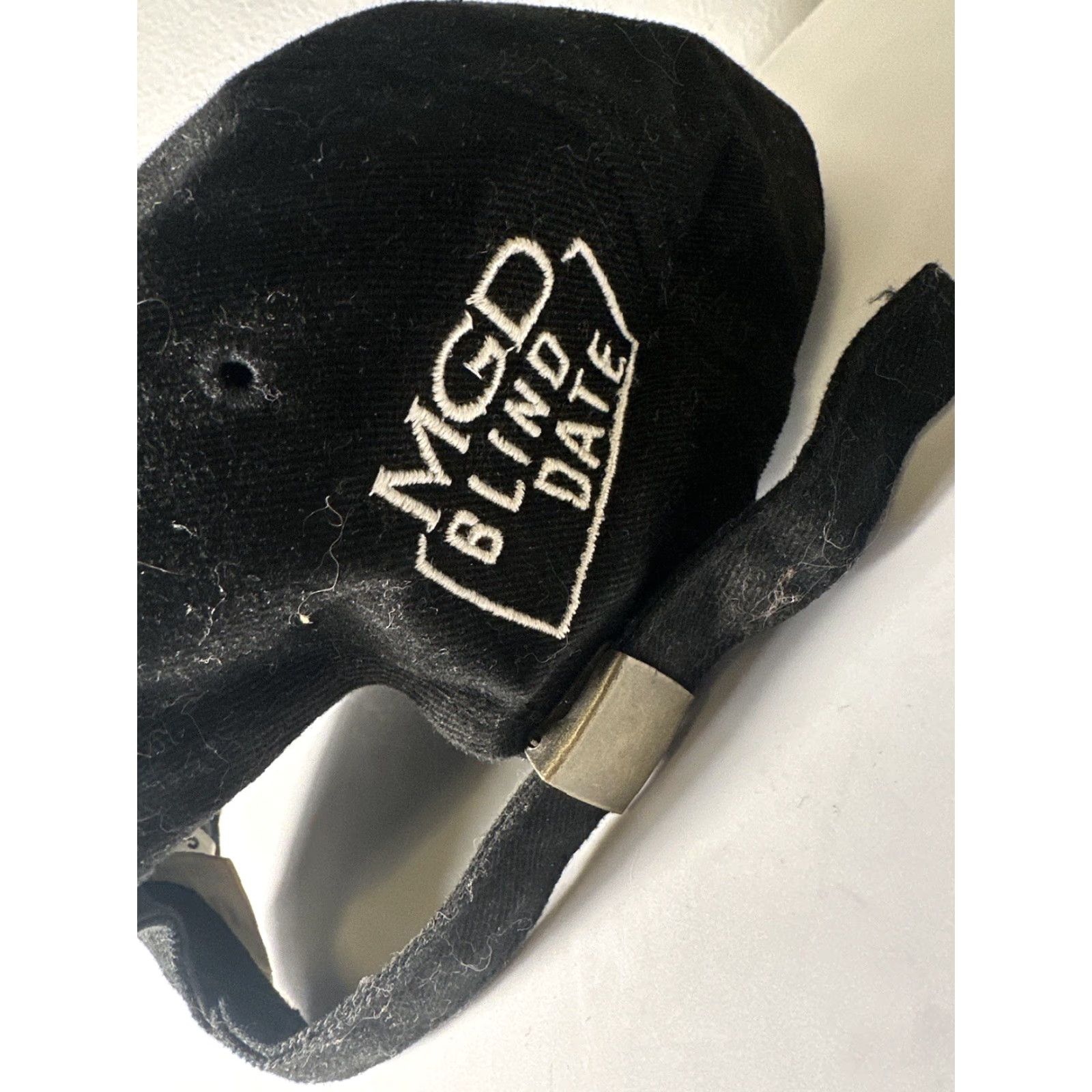 Vintage VINTAGE MGD Blind Date Hat Baseball Strap-Back Cap Adjustable Men One Size Black Hat Size ONE SIZE - 7 Thumbnail