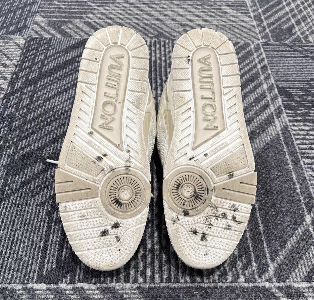 Louis Vuitton Louis Vuitton Skate Sneakers J42 Size US 8 / EU 41 - 6 Thumbnail