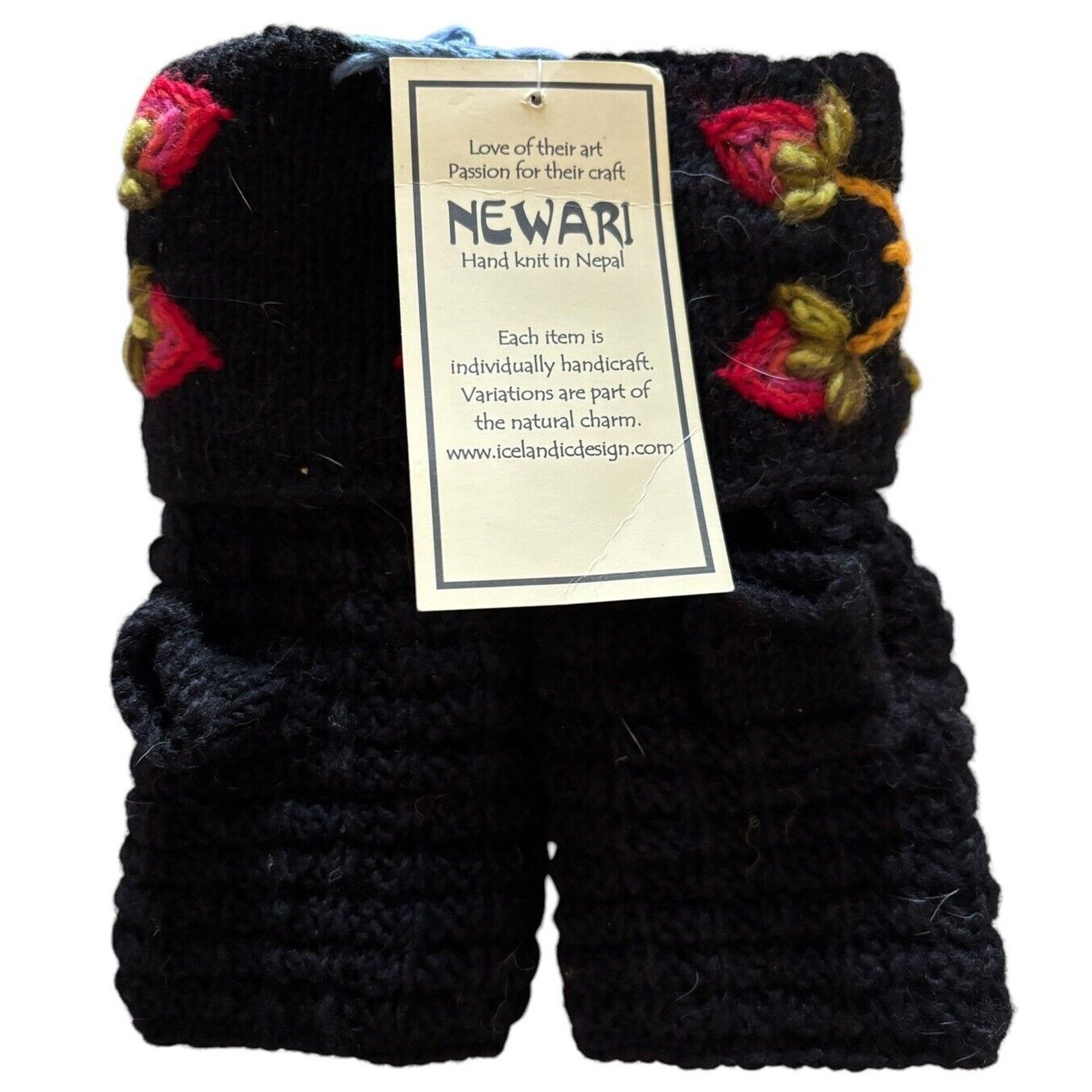Other NWT NewariFingerless Mittens One Size Black Floral Hand Knit Size ONE SIZE - 3 Thumbnail