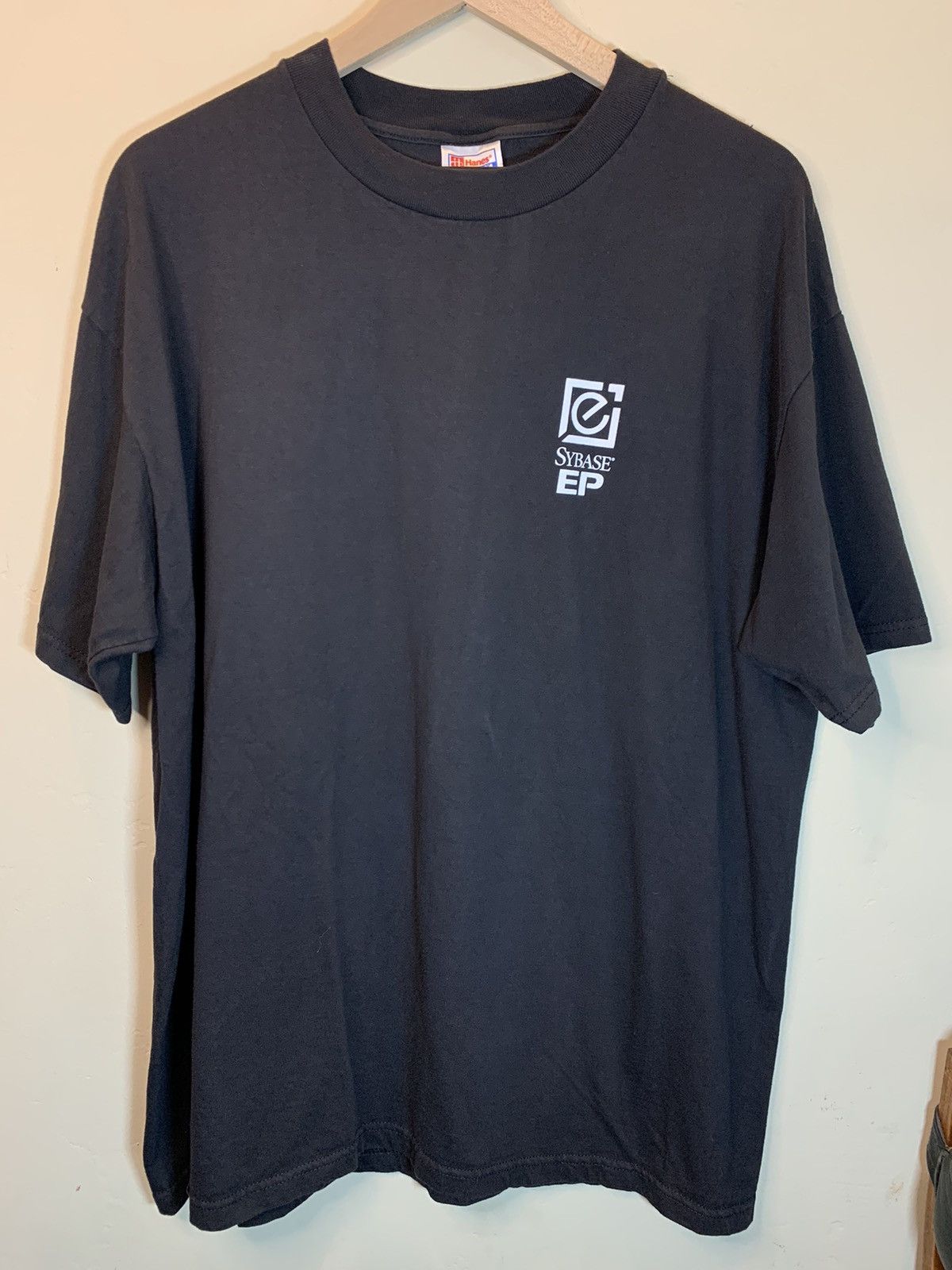 Vintage *RARE* Vintage 90s Sybase EP Tech Software Art Promo T-Shirt Size US XL / EU 56 / 4 - 2 Thumbnail