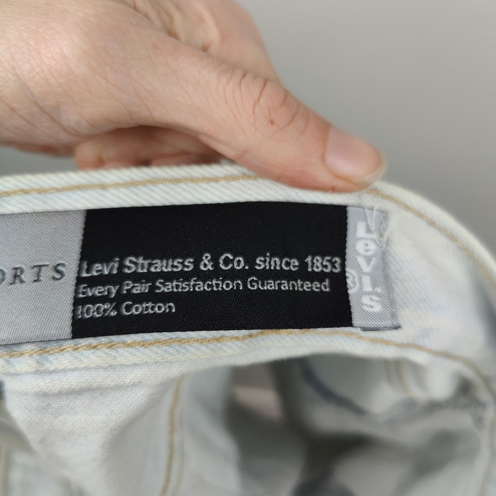 Levi's Levi's Silver Tab Mom Shorts Shorts Womens 30 Light Wash Size 30" / US 8 / IT 44 - 9 Thumbnail