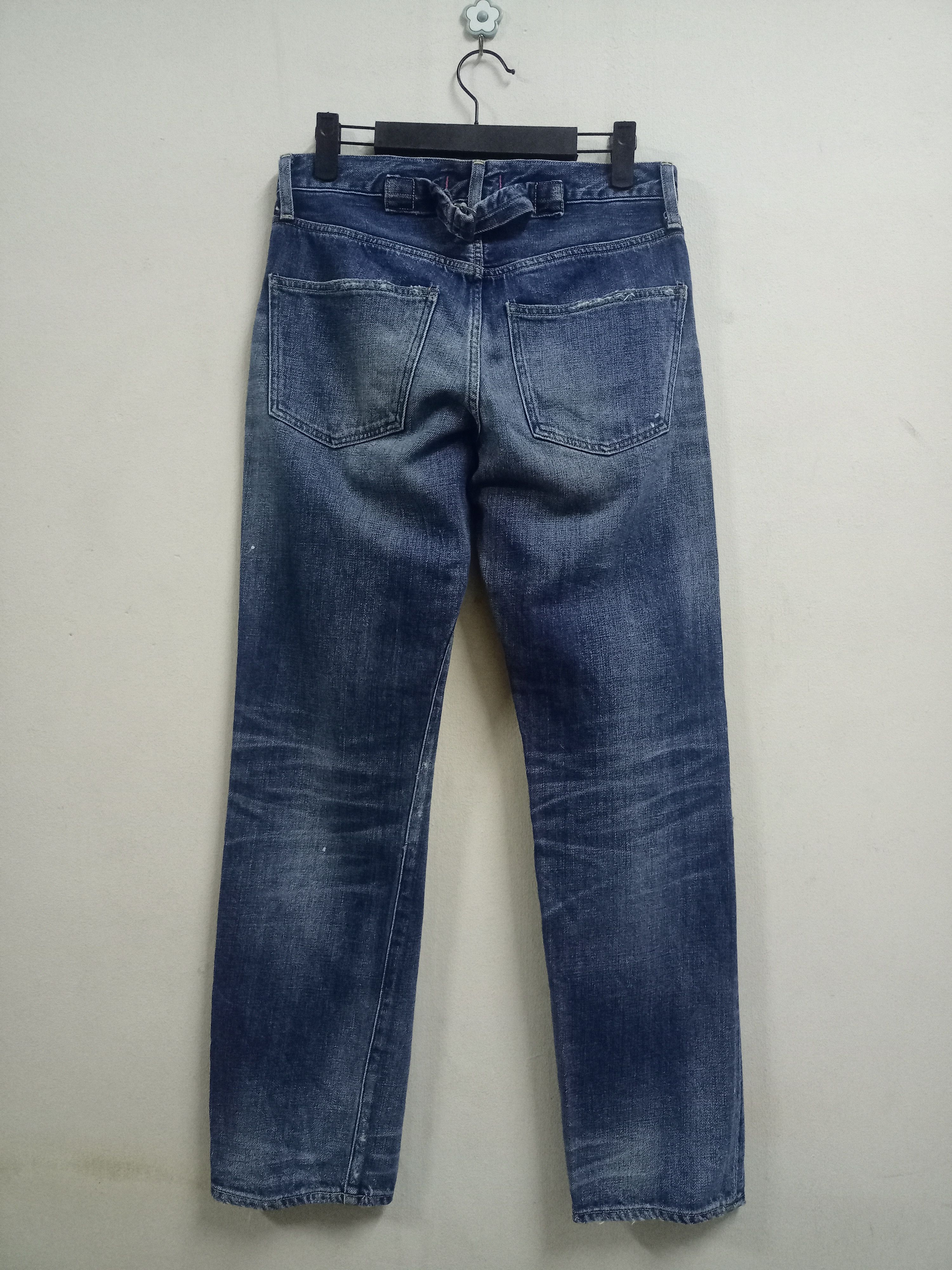 Japanese Brand Vintage Japanese Brand Buckle Back Painted Splattered Jeans Size US 28 / EU 44 - 2 Thumbnail