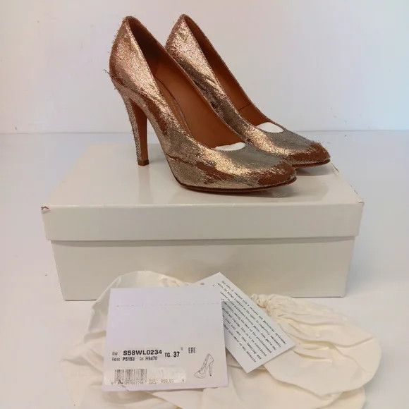 Maison Margiela Maison Margiela Women's Distressed Gold Metallic Pumps -EU39 Size US 9 / IT 39 - 1 Thumbnail