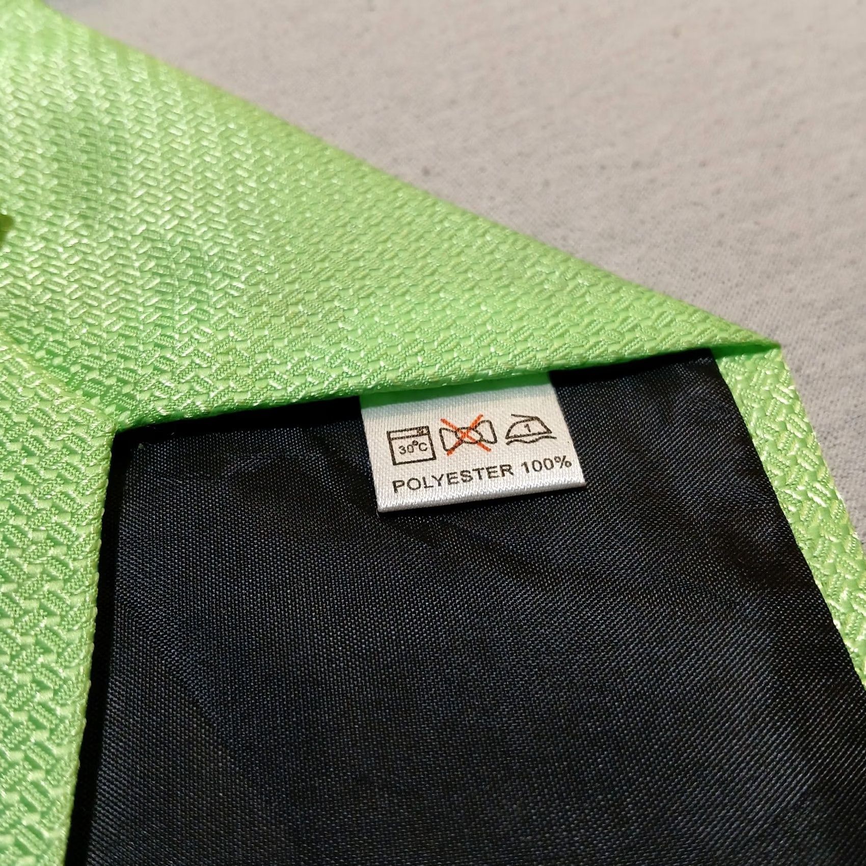 Vintage Rivar's Men's Necktie 100% Polyester Neon Green Tie 58" x 3.75" Solid Wedding Adjustable Handmade Men Tie Green Size ONE SIZE - 5 Thumbnail