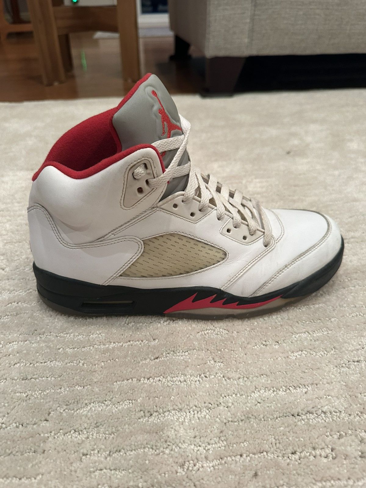 Nike Air Jordan Retro 5 Fire Red Size US 10 / EU 43 - 3 Thumbnail