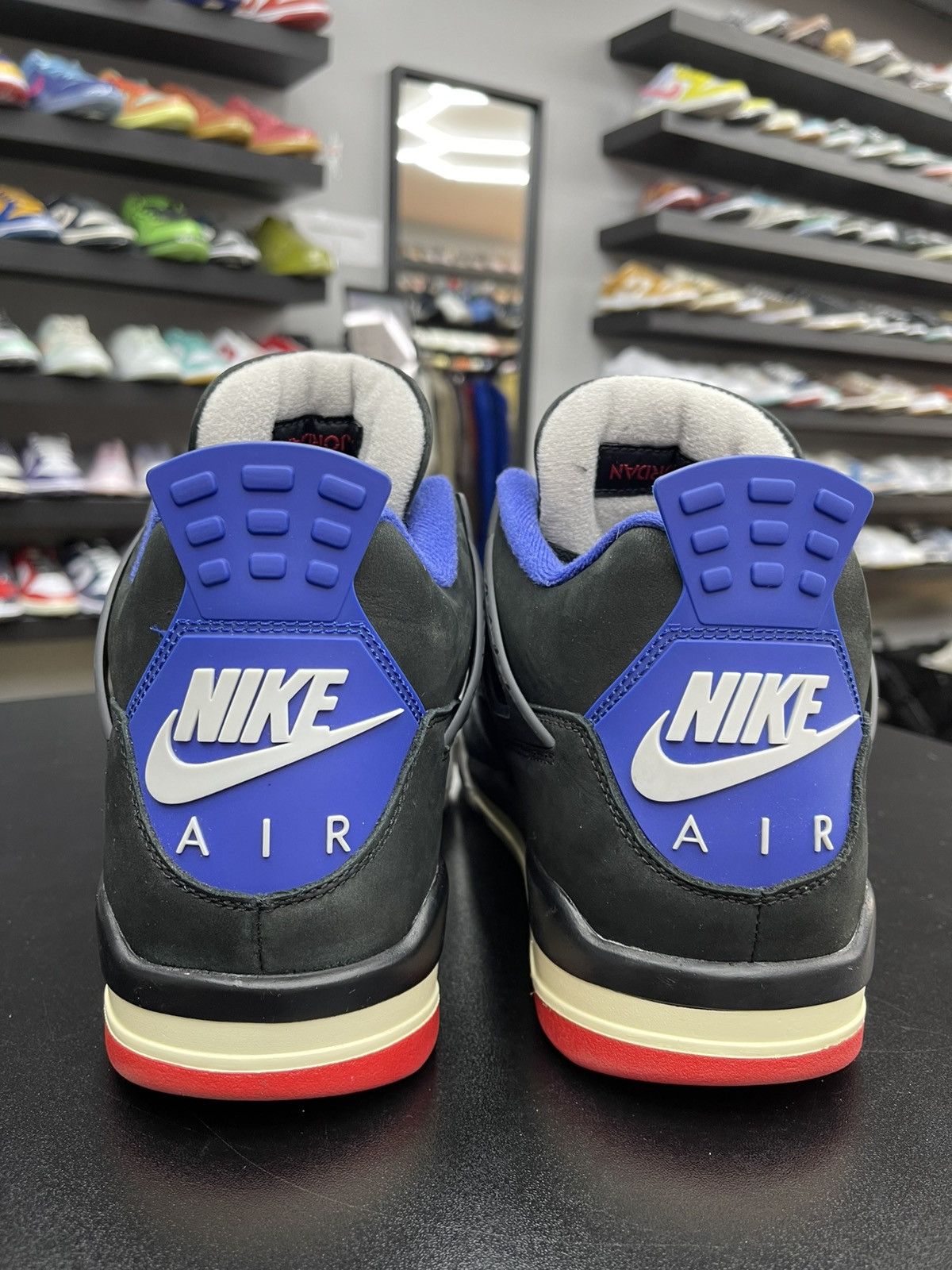 Jordan Brand Size 11 - Jordan 4 Rare Air “Gold Lettering” Size US 11 / EU 44 - 4 Thumbnail