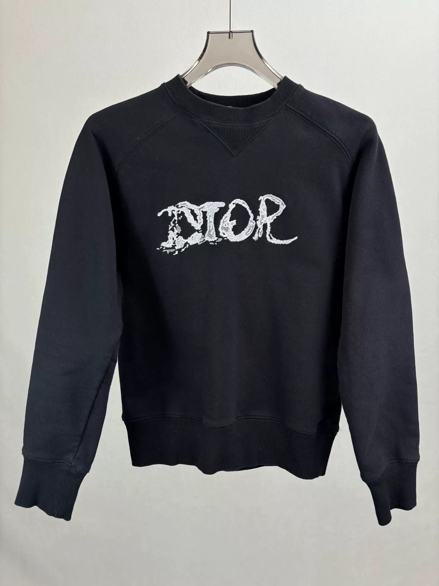 Dior Dior Embroidered Logo Sweatshirt Size S Size US S / EU 44-46 / 1 - 1 Thumbnail