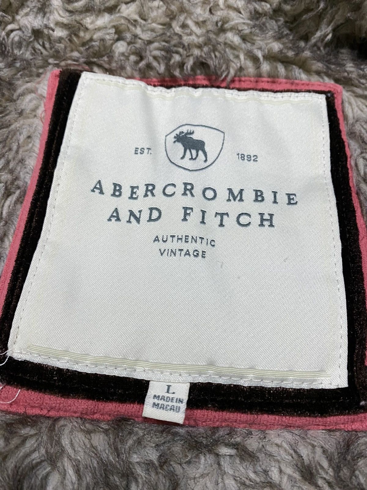 Abercrombie & Fitch Abercrombie & Fitch fur zip hoodie spell out big logo Size L / US 10 / IT 46 - 10 Thumbnail