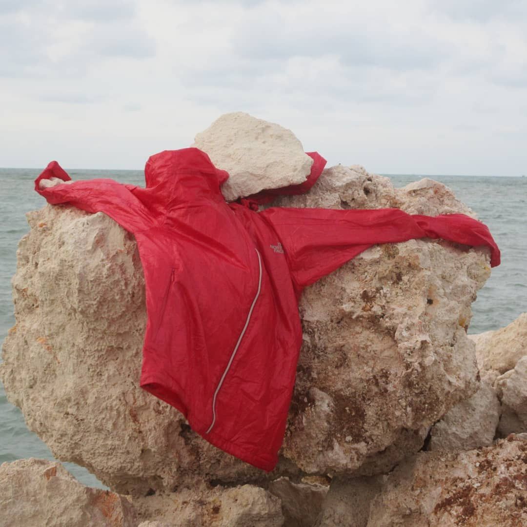 Sports Specialties × The North Face The North Face Hoodie Windbreaker Red Disco pattent Size US M / EU 48-50 / 2 - 4 Thumbnail