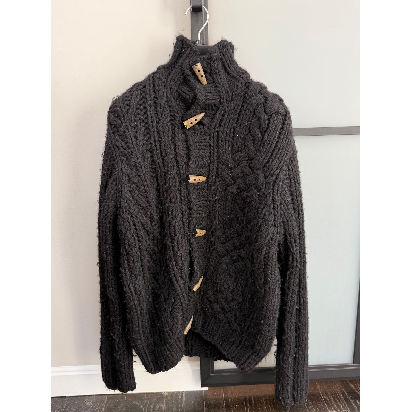 Club Monaco Club Monaco 100% Wool Cable-Knit Toggle Cardigan Size US M / EU 48-50 / 2 - 4 Thumbnail