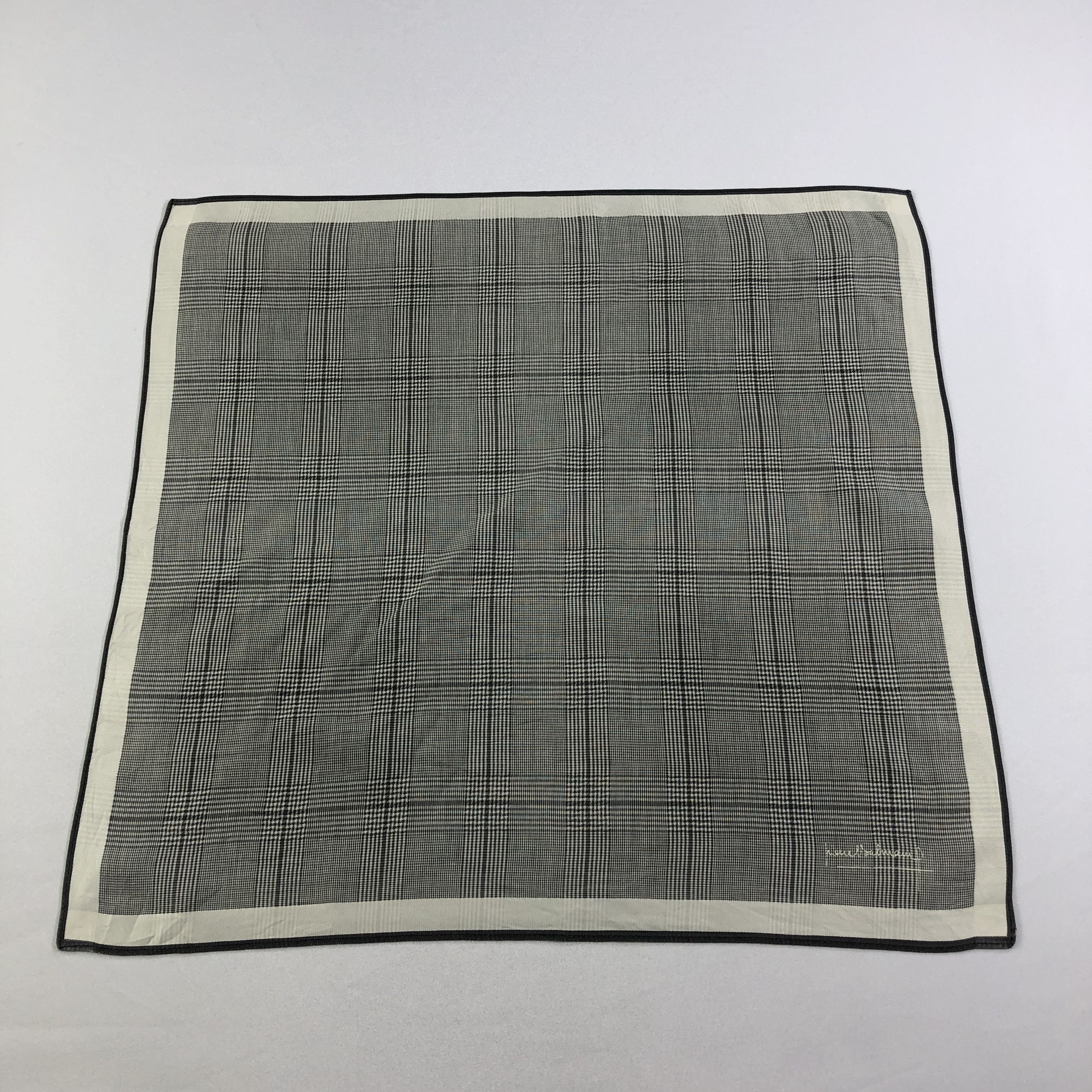 Pierre Balmain × Vintage Pierre Balmain Handkerchief Neckerchief Bandana H2177 Size ONE SIZE - 2 Thumbnail