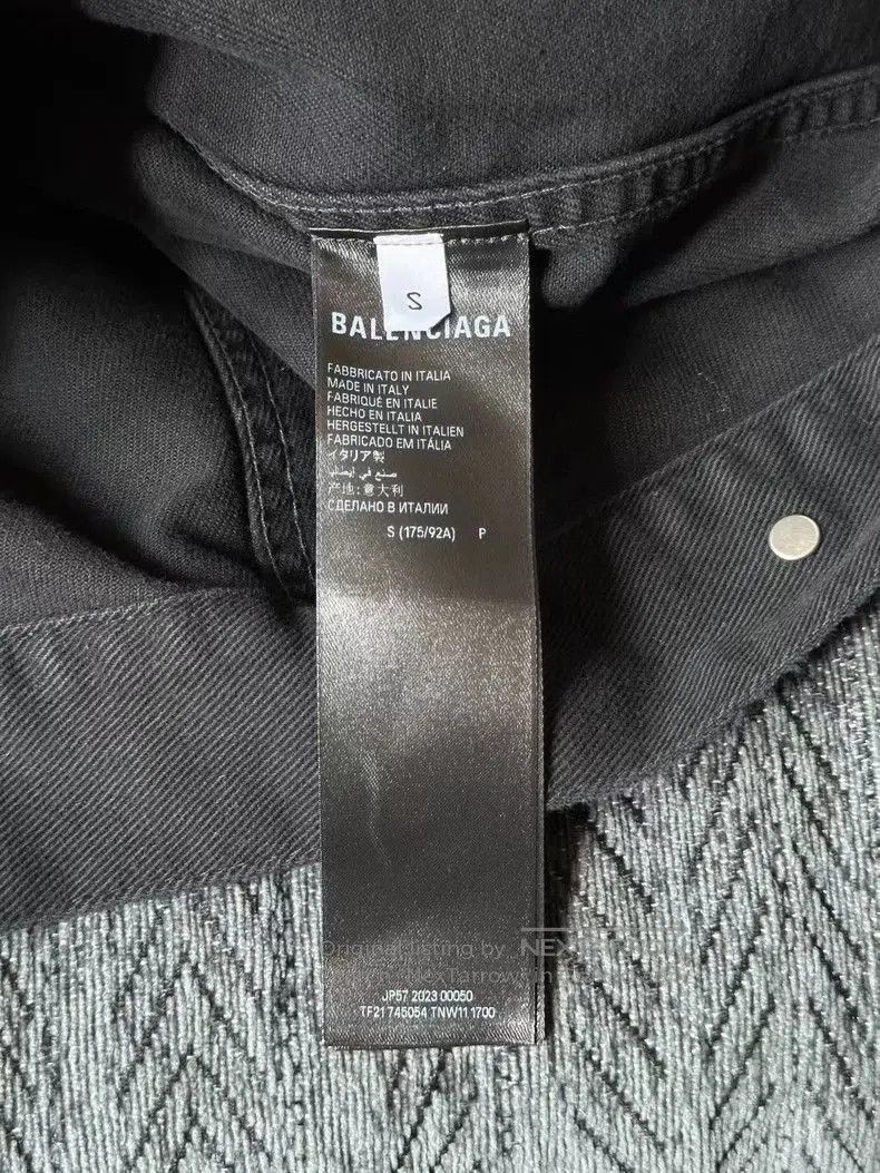 Balenciaga Balenciaga Distressed Denim Jacket. Size US S / EU 44-46 / 1 - 4 Thumbnail
