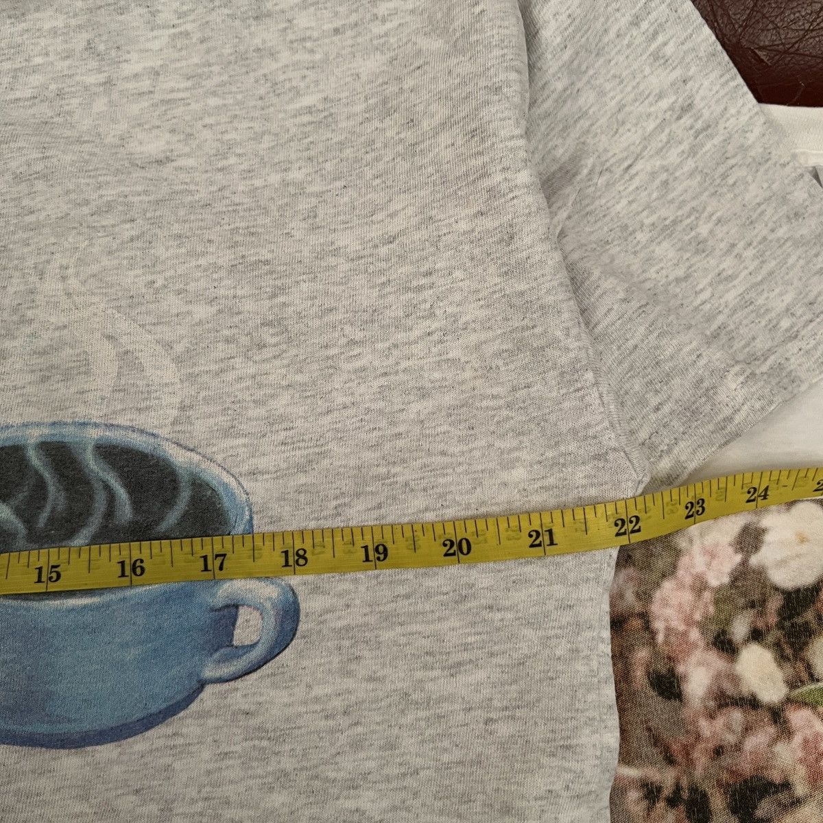 Vintage Vintage Central Perk Cafe Friends Tv Show 1996 Size US L / EU 52-54 / 3 - 7 Thumbnail