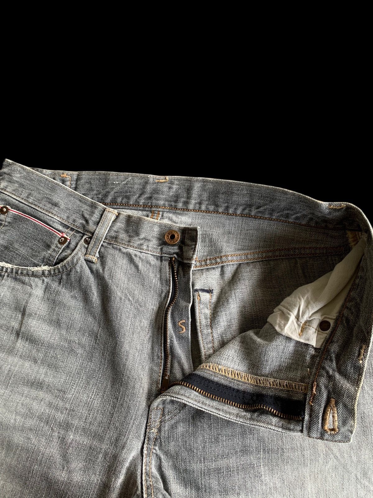 If Six Was Nine VINTAGE EDWIN 505S SELVEDGE FADED DISTRESSED SHORT DENIM Size US 32 / EU 48 - 16 Thumbnail