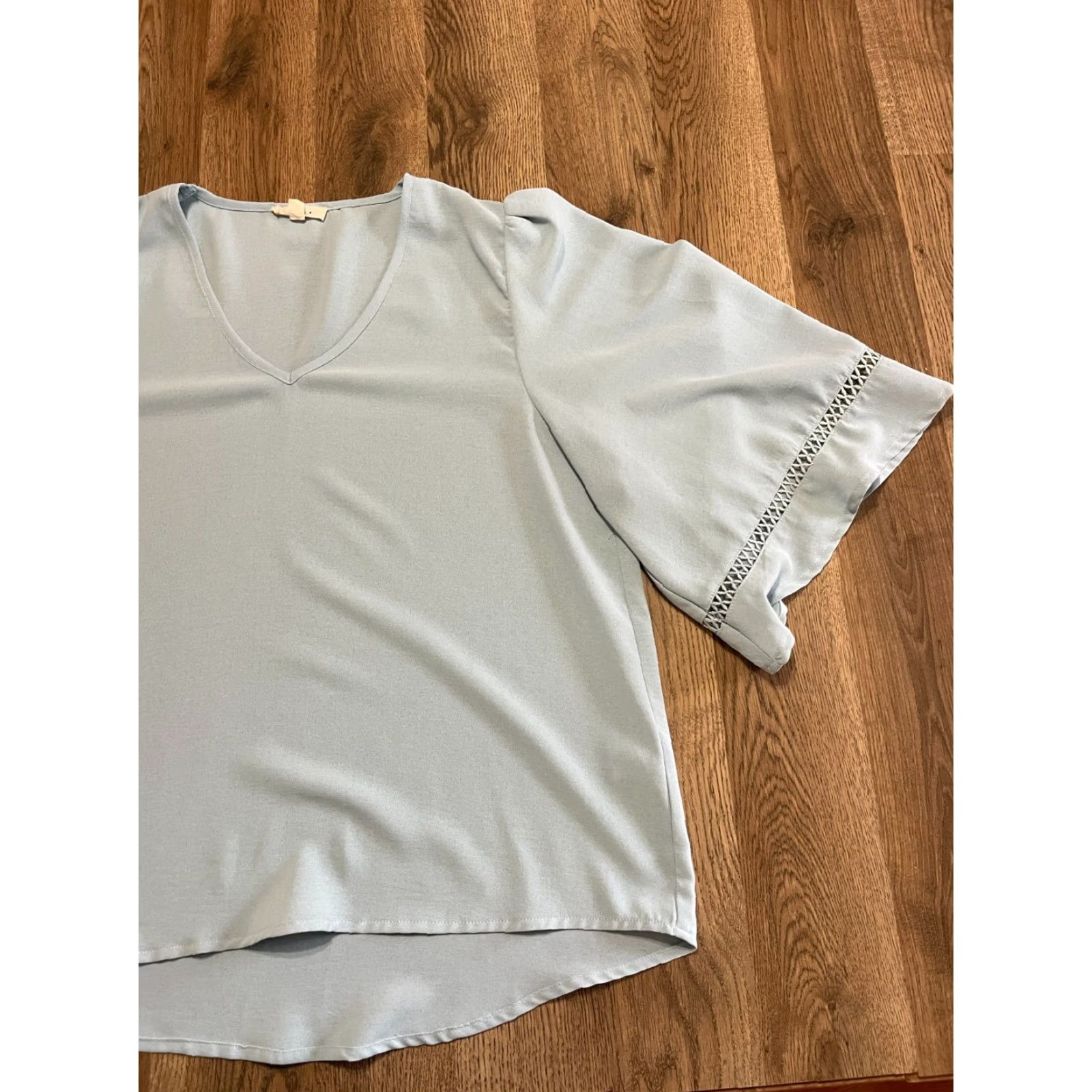 Vintage Gilli Blouse Women's Large Blue V-Neck 3/4 Flared Sleeve Shirt Womens Modern Casual Regular Fit Size L / US 10 / IT 46 - 3 Thumbnail