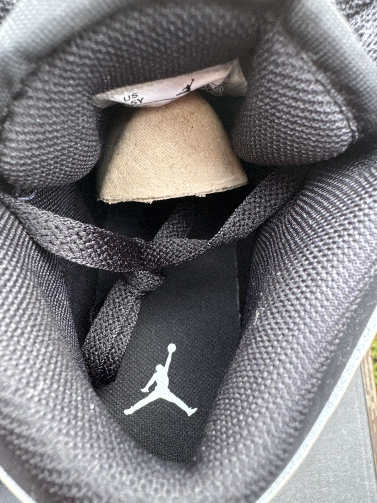Jordan Brand Jordan 1 Mid Diamond Shorts (Gs) Size US 5.5 / EU 38 - 4 Thumbnail