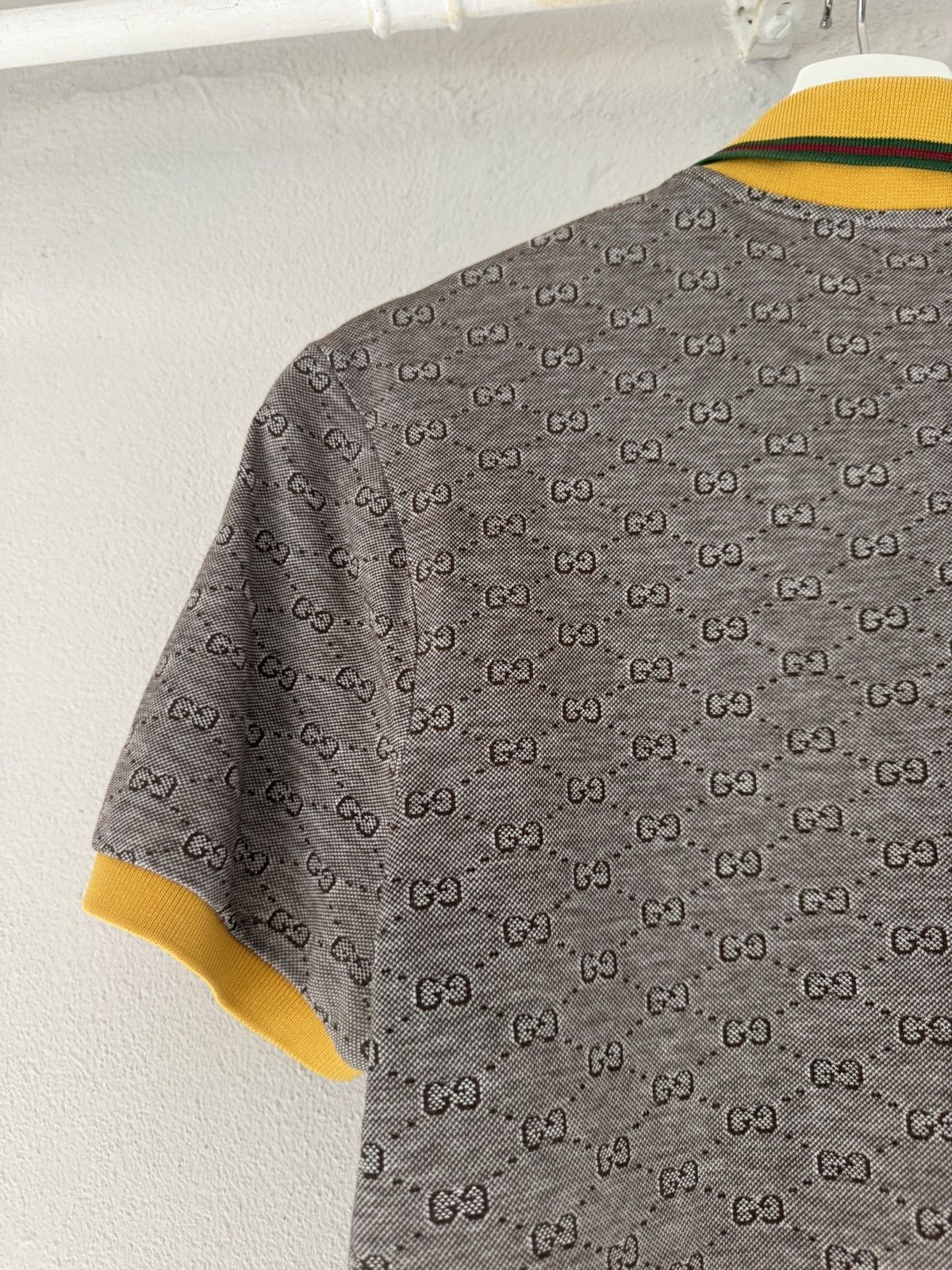 Gucci Monogram Cotton Polo with Yellow Tipped Collar Size US L / EU 52-54 / 3 - 12 Thumbnail