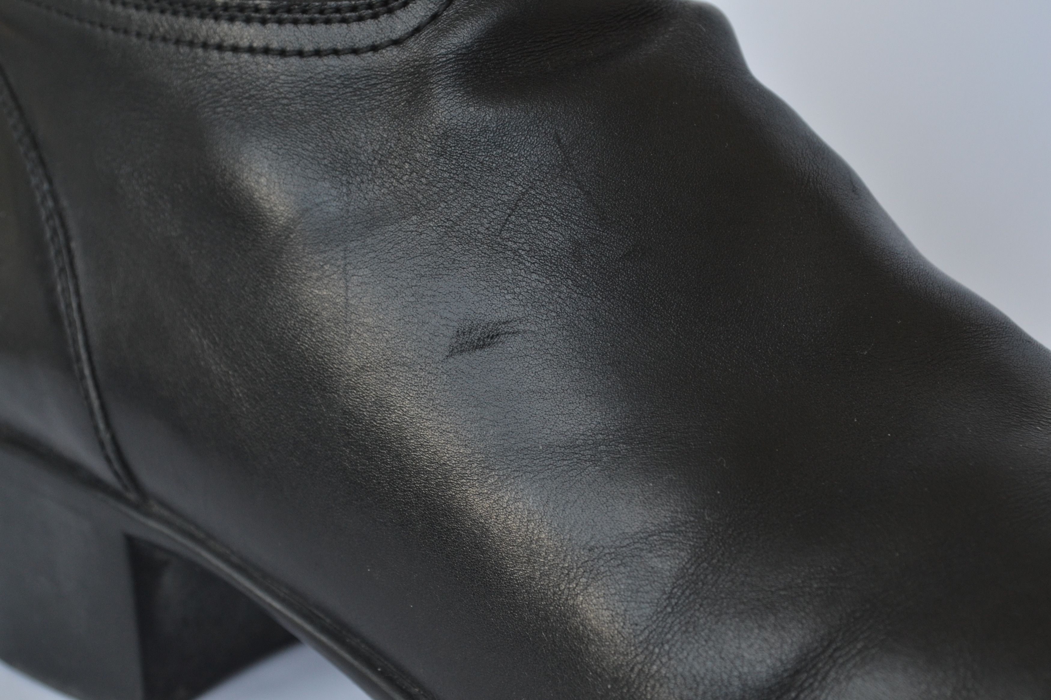 Prada PRADA Boots Leather Black Zip Logo 1999 Vintage Size 41 Size US 11 / IT 41 - 9 Thumbnail
