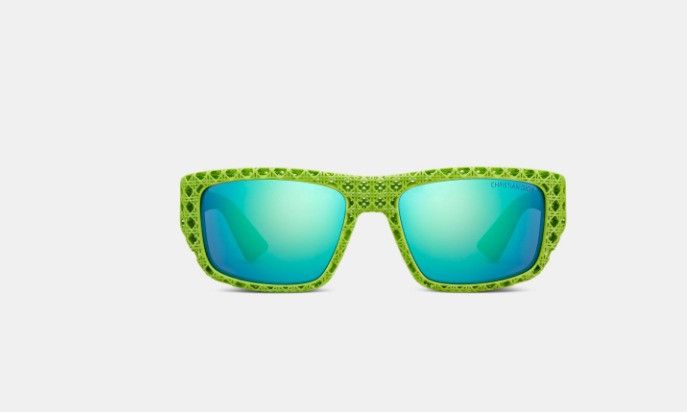 Dior o1w1db11124 Size: OS / Rectangular Sunglasses in Green Size ONE SIZE - 1 Thumbnail